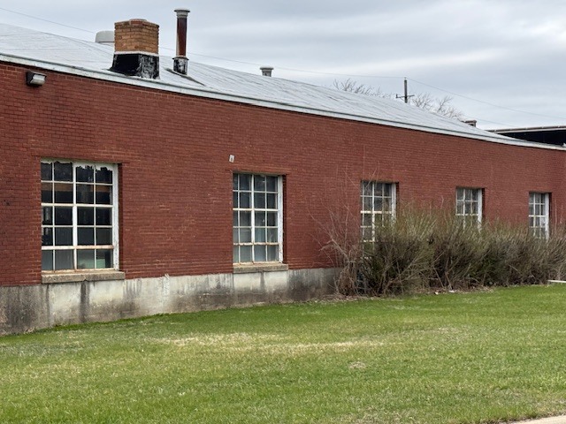 1071 Oliver Avenue, Montgomery, IL 60538