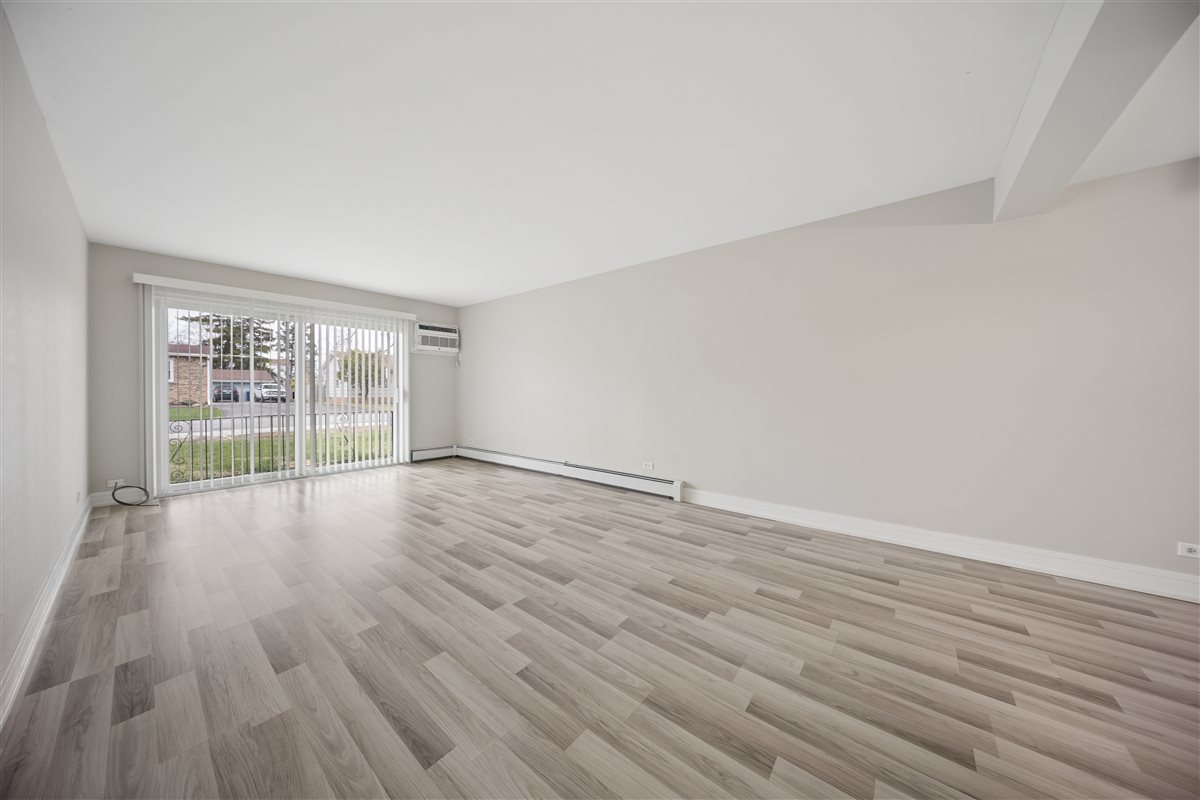 11245 S Harlem Avenue #A1, Worth, IL 60482