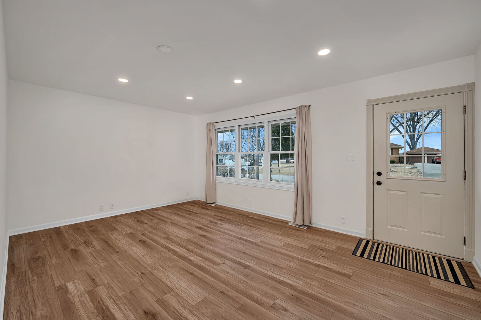 917 Parks Lane, Ottawa, IL 61350