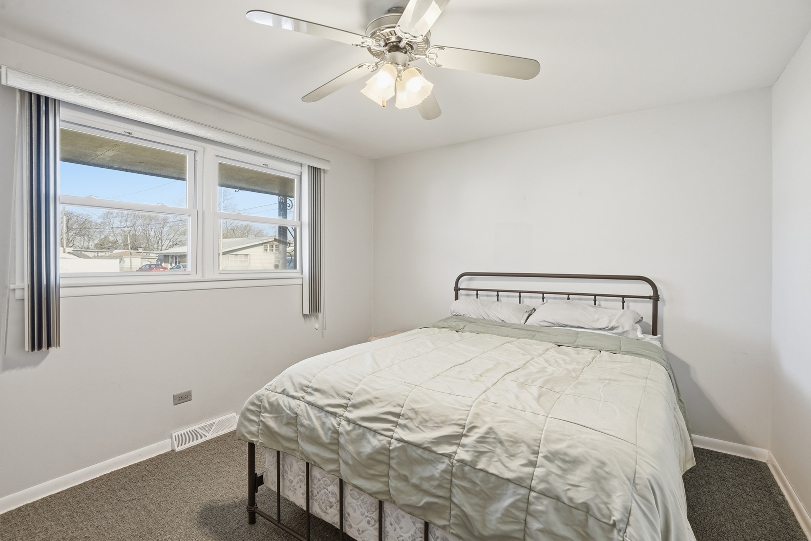 4318 W 118th Place, Alsip, IL 60803