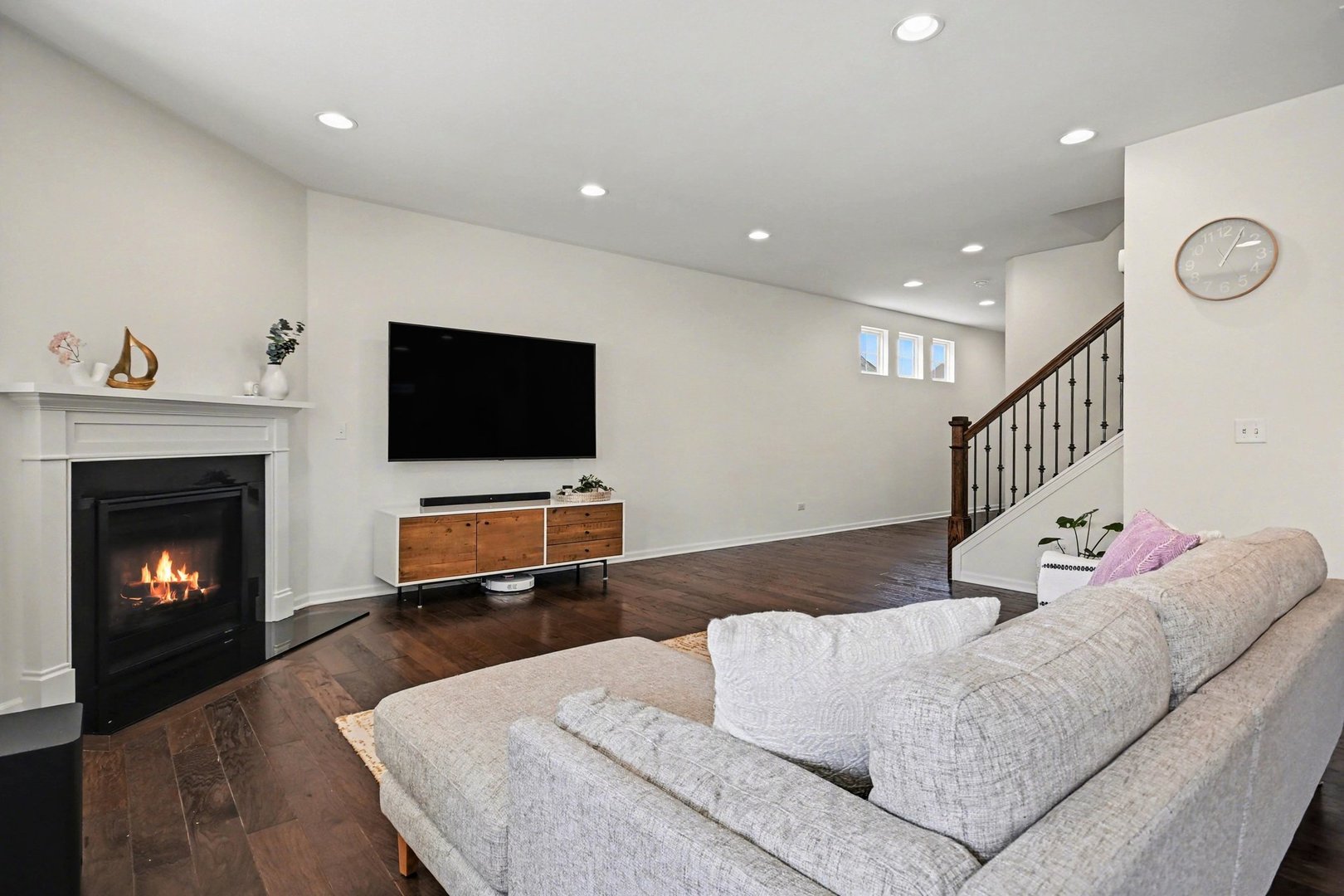 2515 LEANDER Court, Woodridge, IL 60517