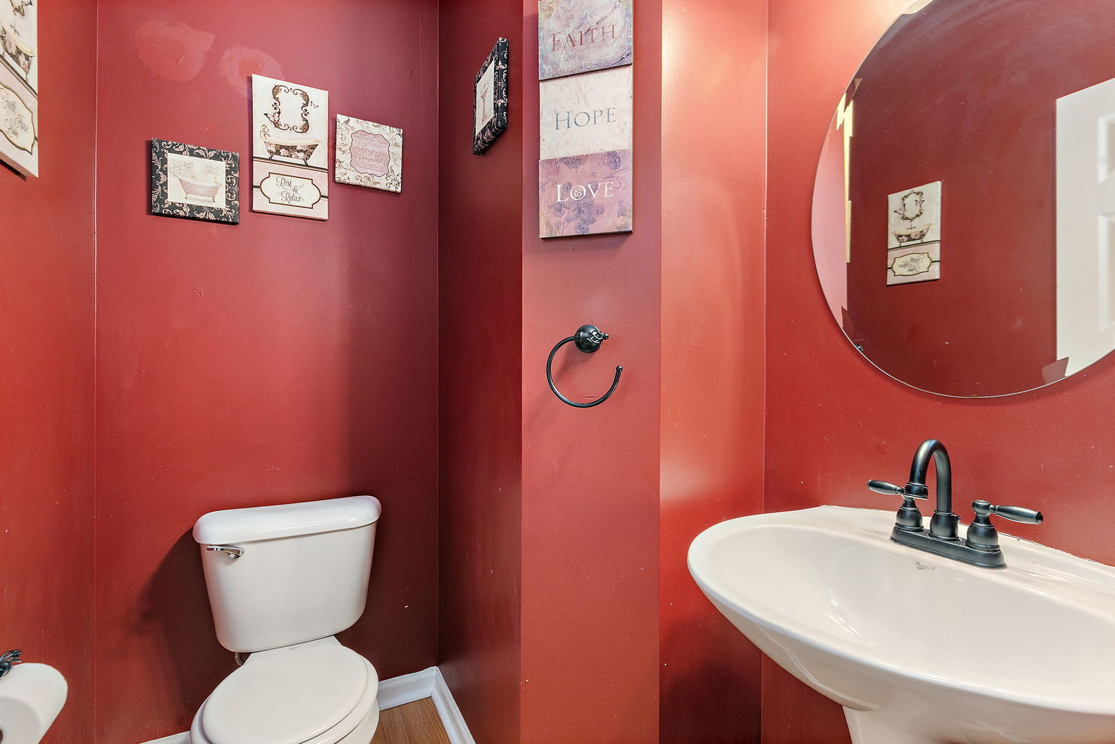 253 Evergreen Circle, Gilberts, IL 60136