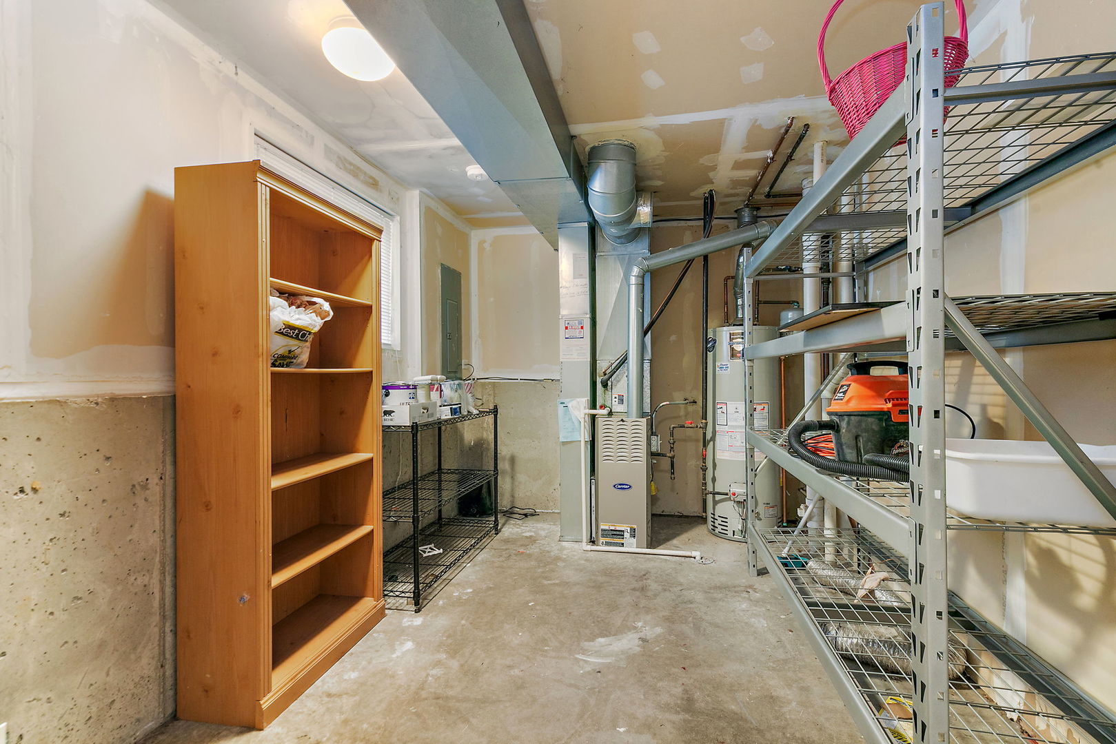 253 Evergreen Circle, Gilberts, IL 60136