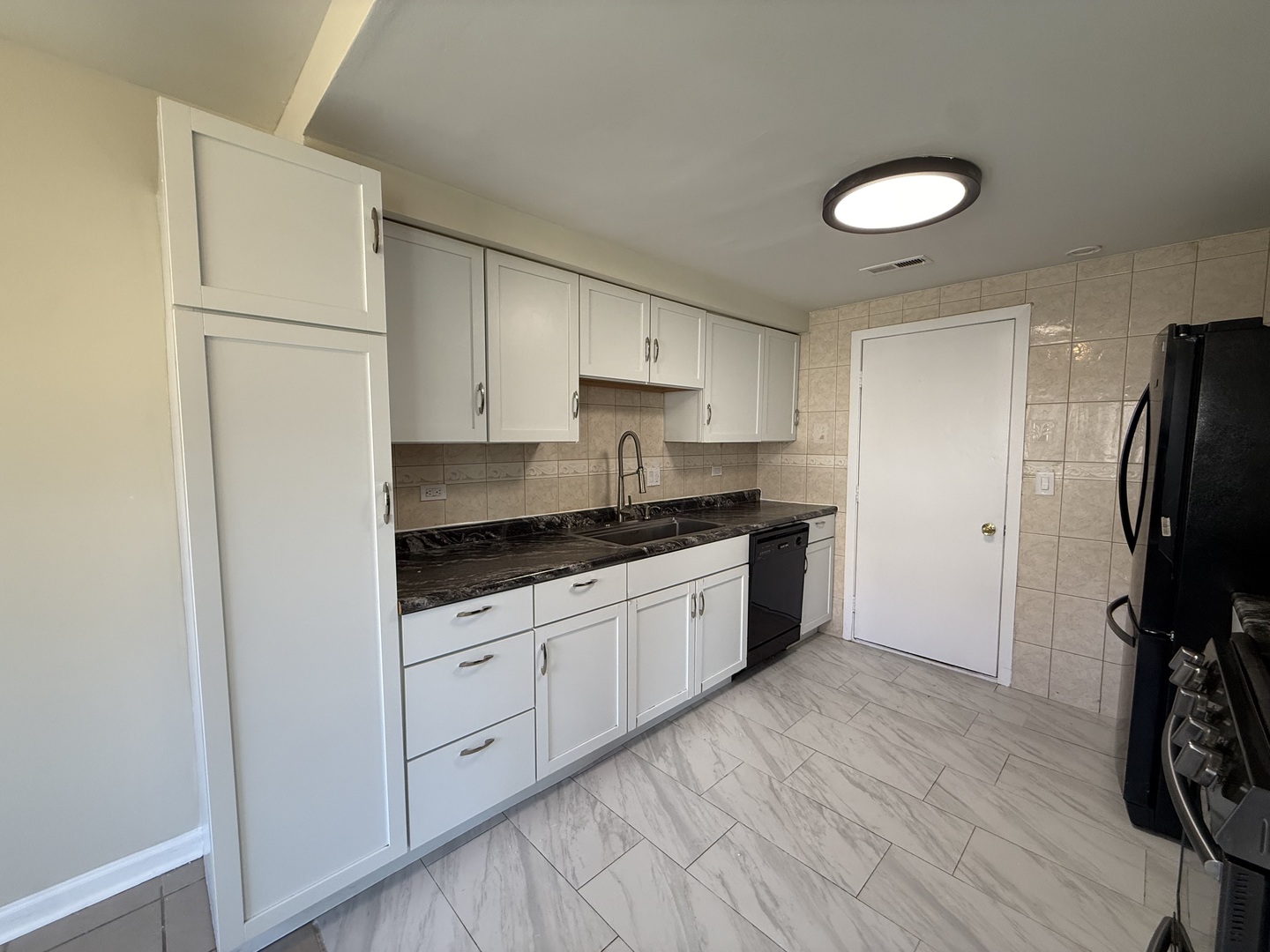 1874 WINDWARD Lane, Hanover Park, IL 60133