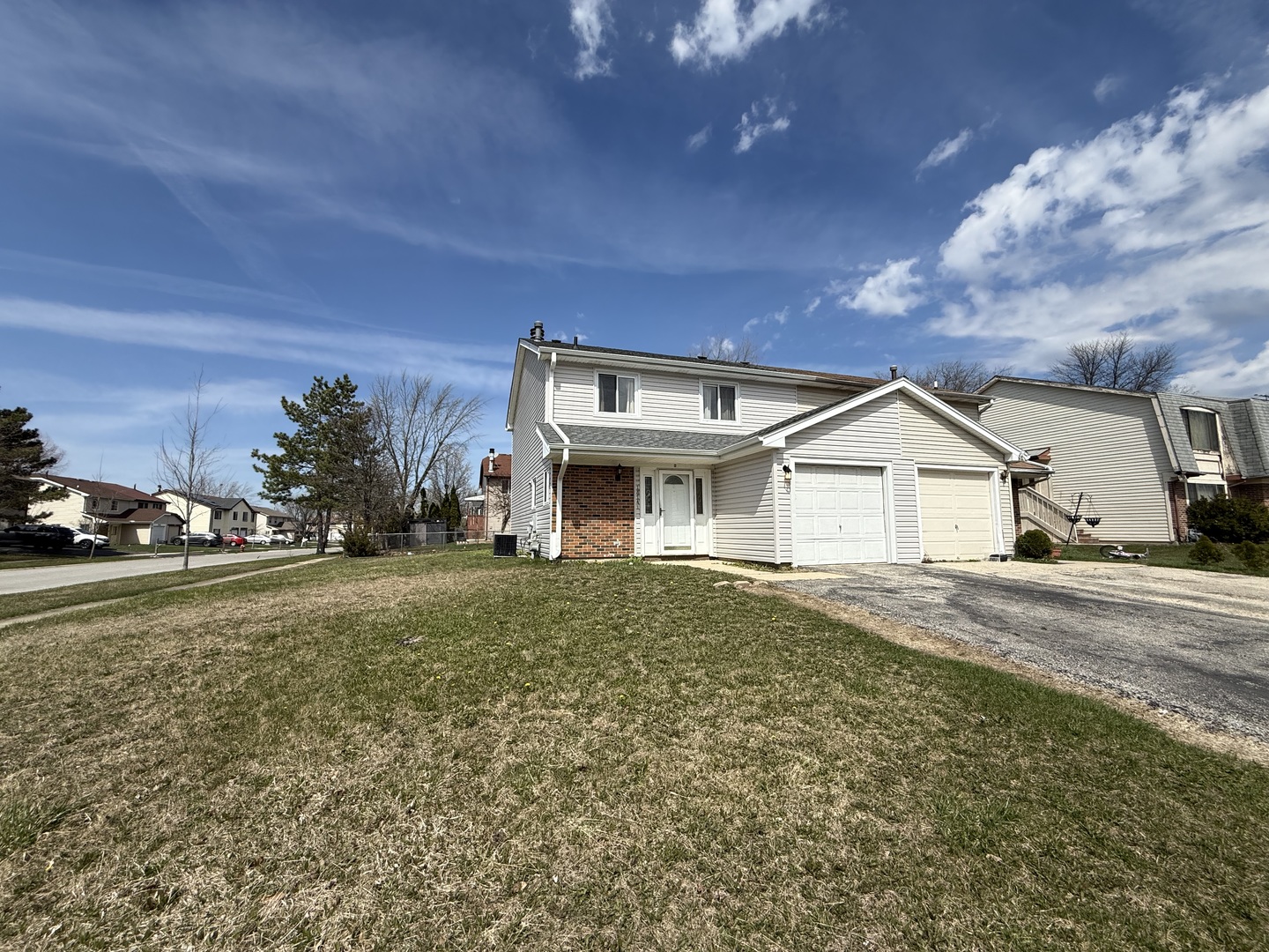 1874 WINDWARD Lane, Hanover Park, IL 60133