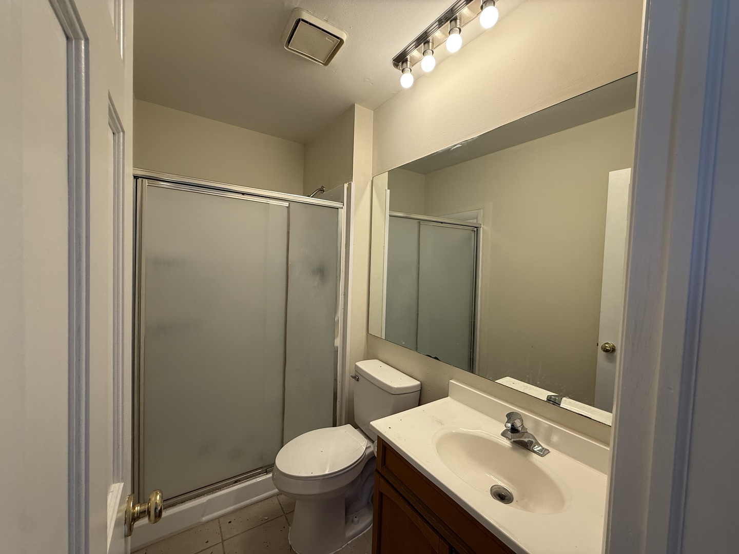 1874 WINDWARD Lane, Hanover Park, IL 60133