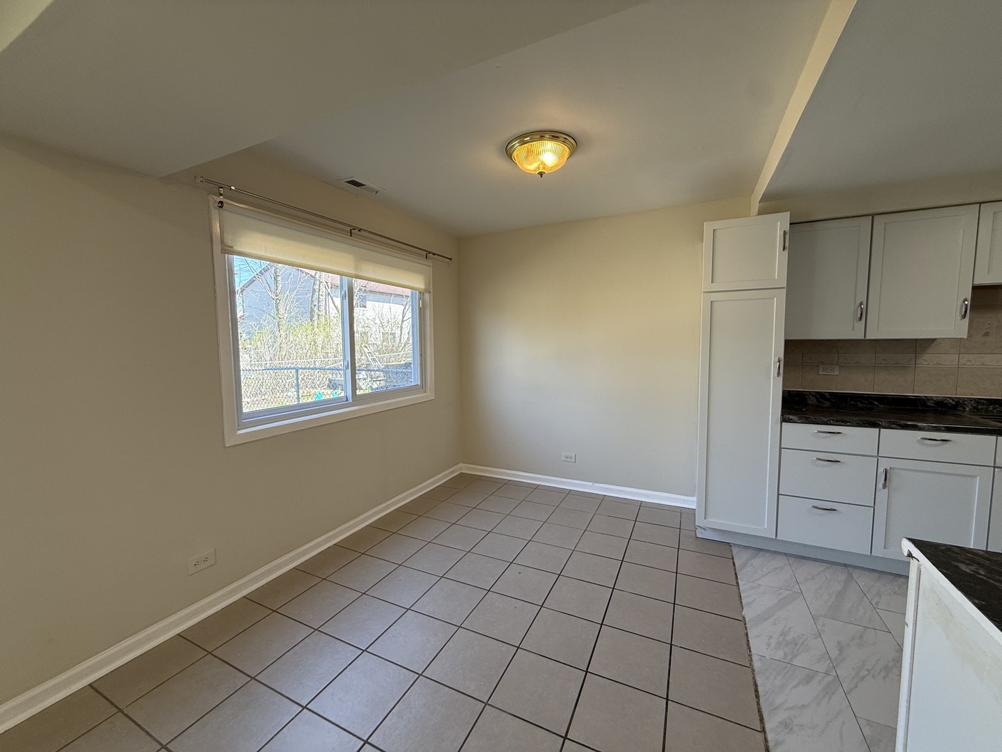 1874 WINDWARD Lane, Hanover Park, IL 60133