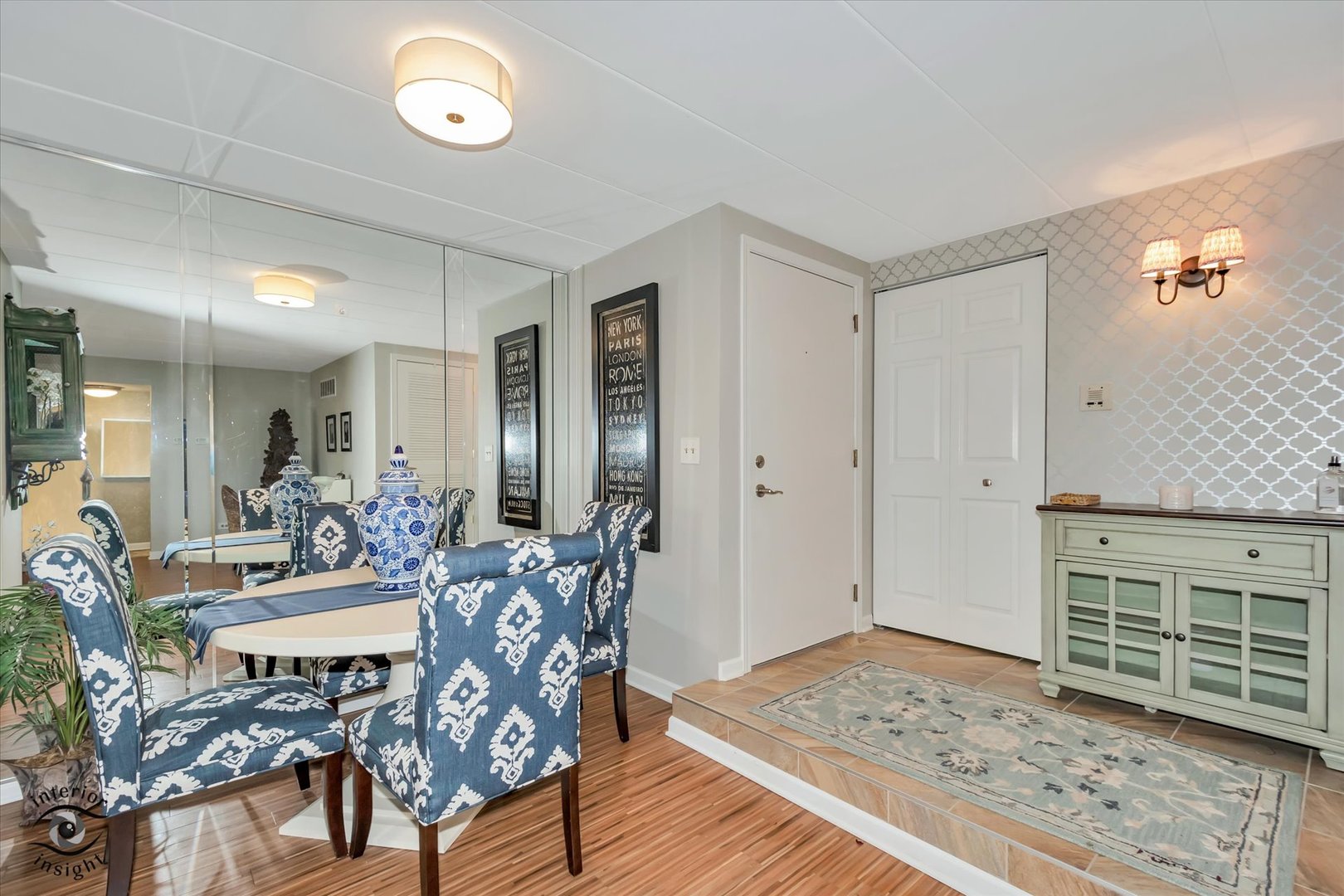 13240 W Circle Drive Parkway #307, Crestwood, IL 60418