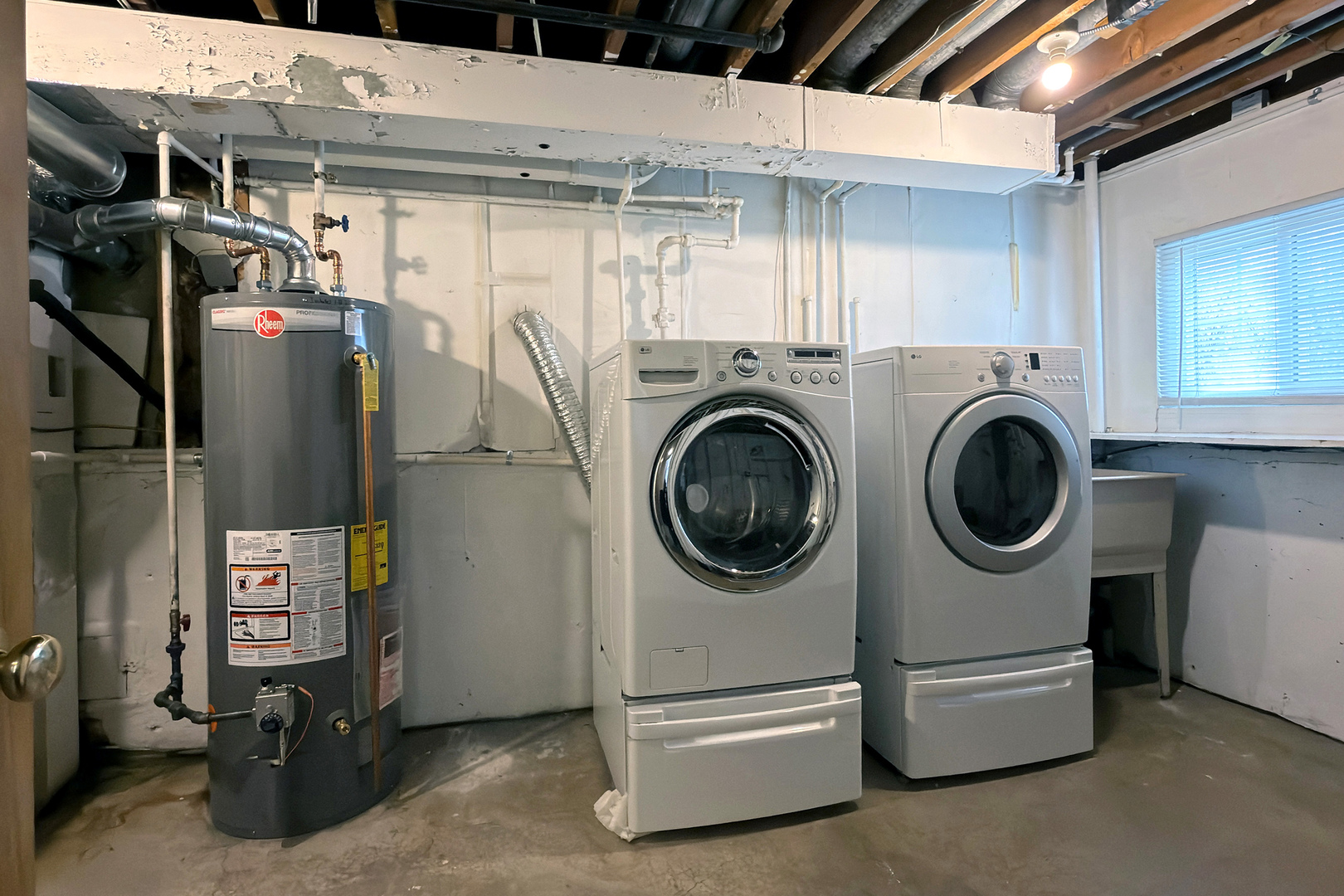 240 Hatlen Avenue, Mount Prospect, IL 60056