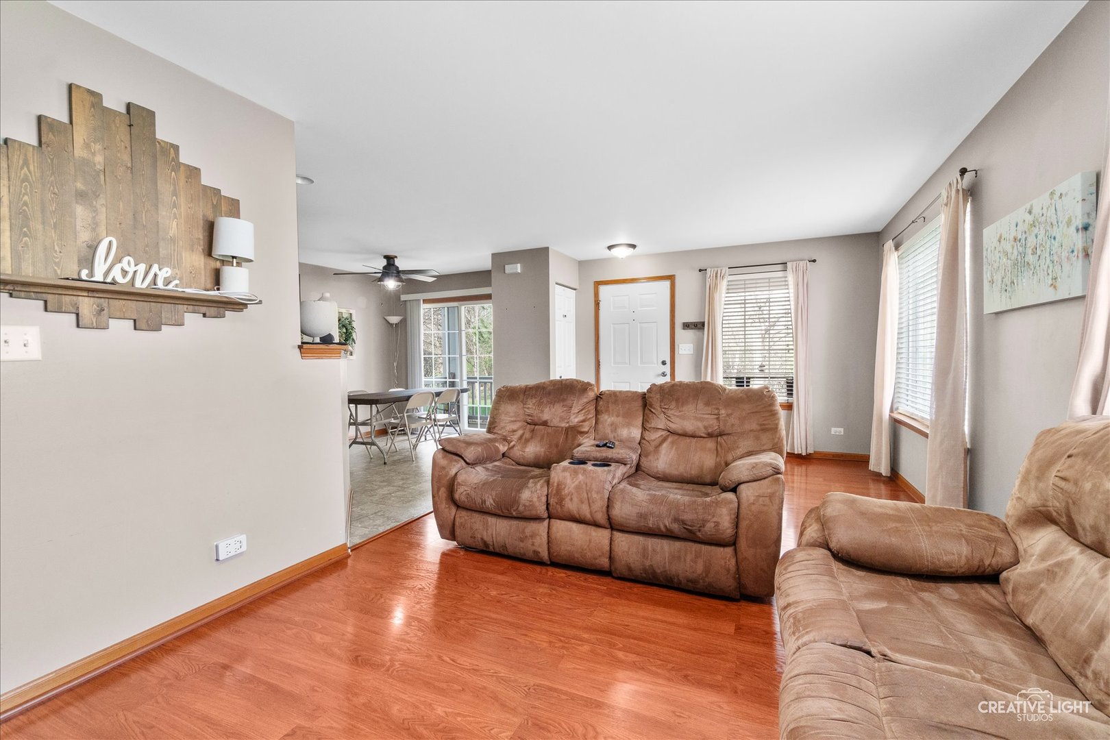 649 Lincoln Station Drive #1302, Oswego, IL 60543