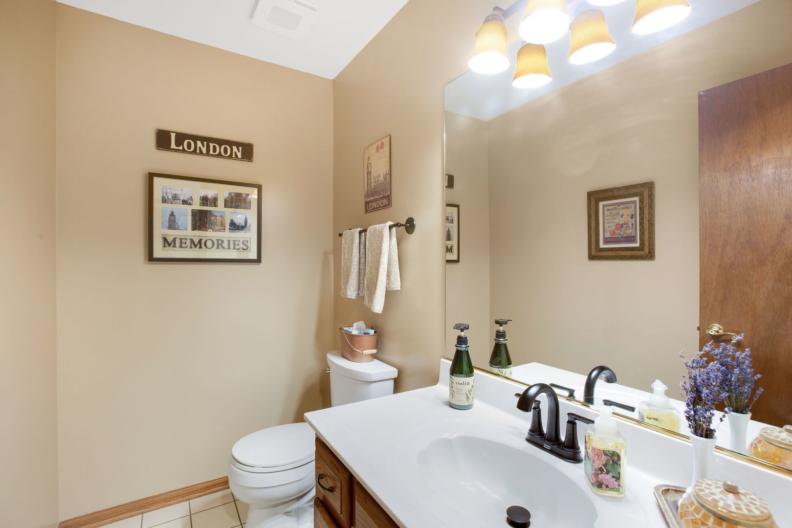 110 Courtney Lane, Cary, IL 60013