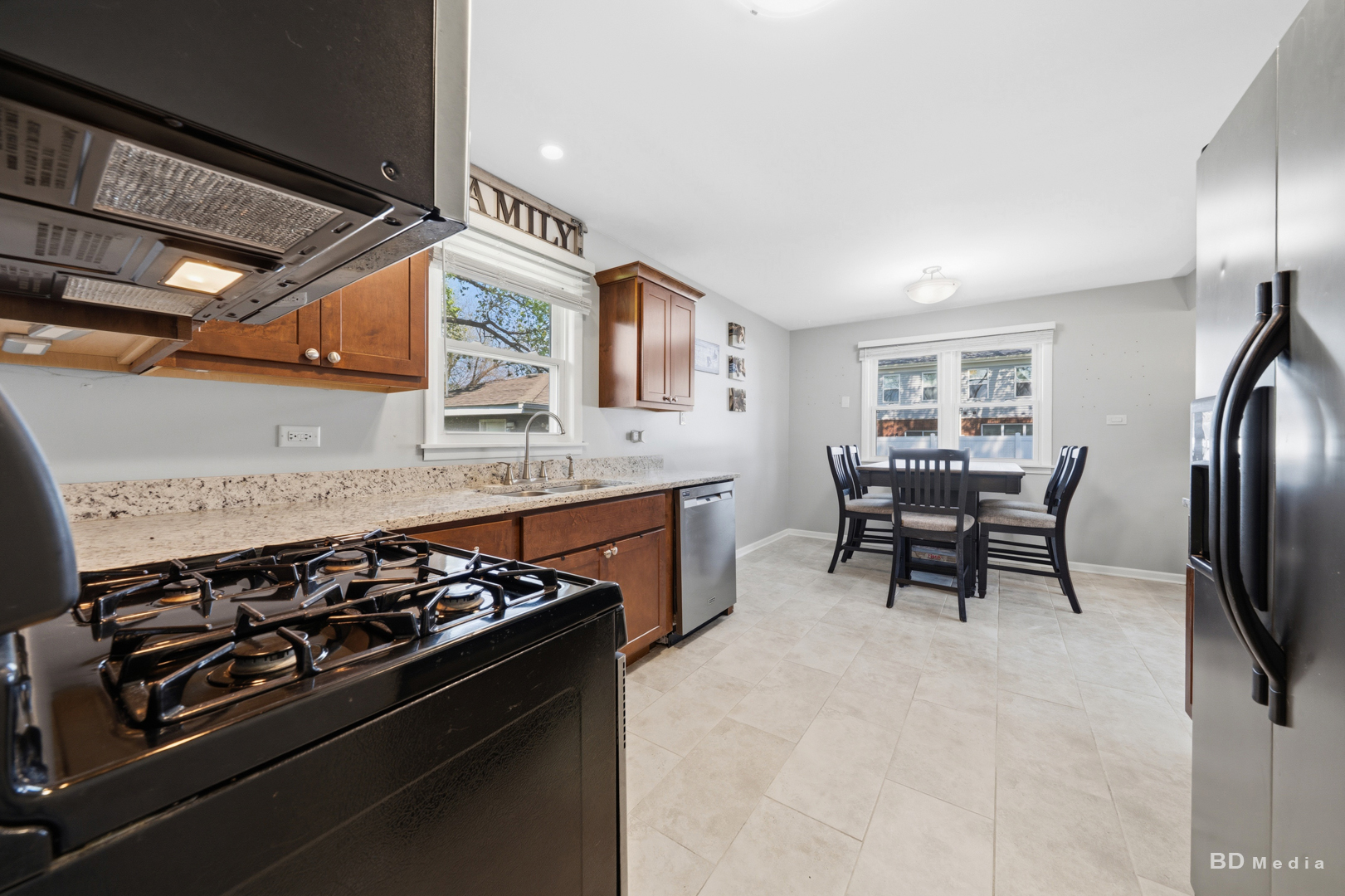 6910 W 179th Street, Tinley Park, IL 60477