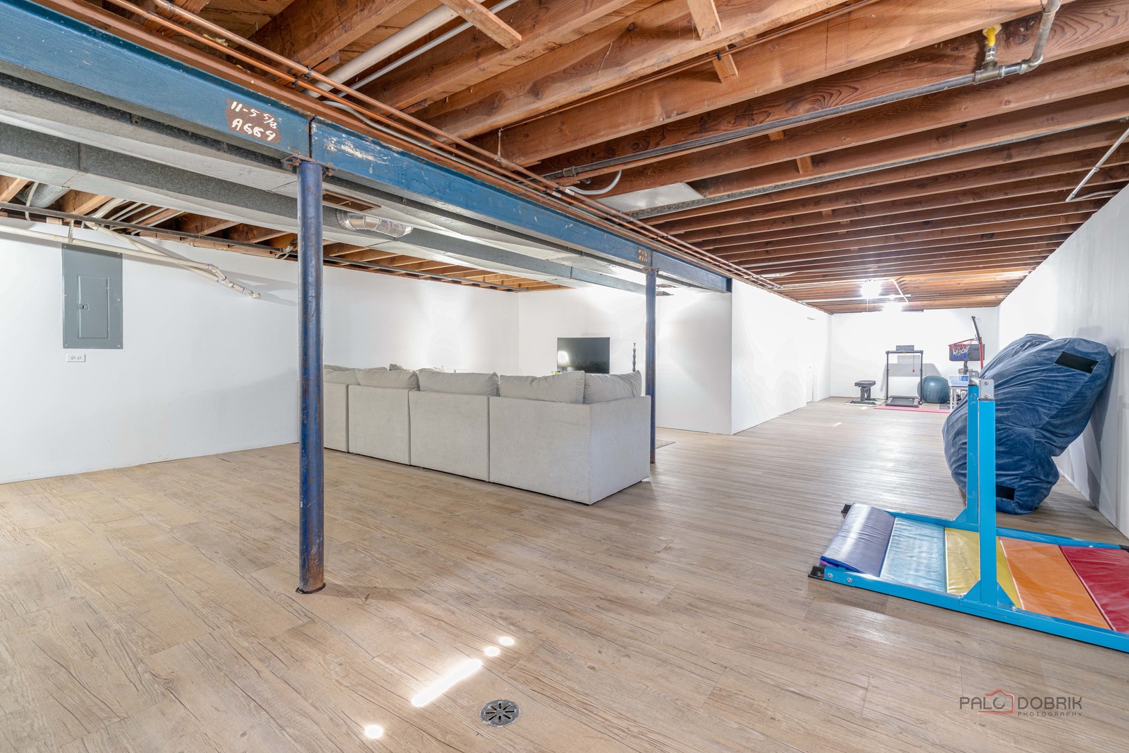 34049 N Hickory Avenue, Grayslake, IL 60030