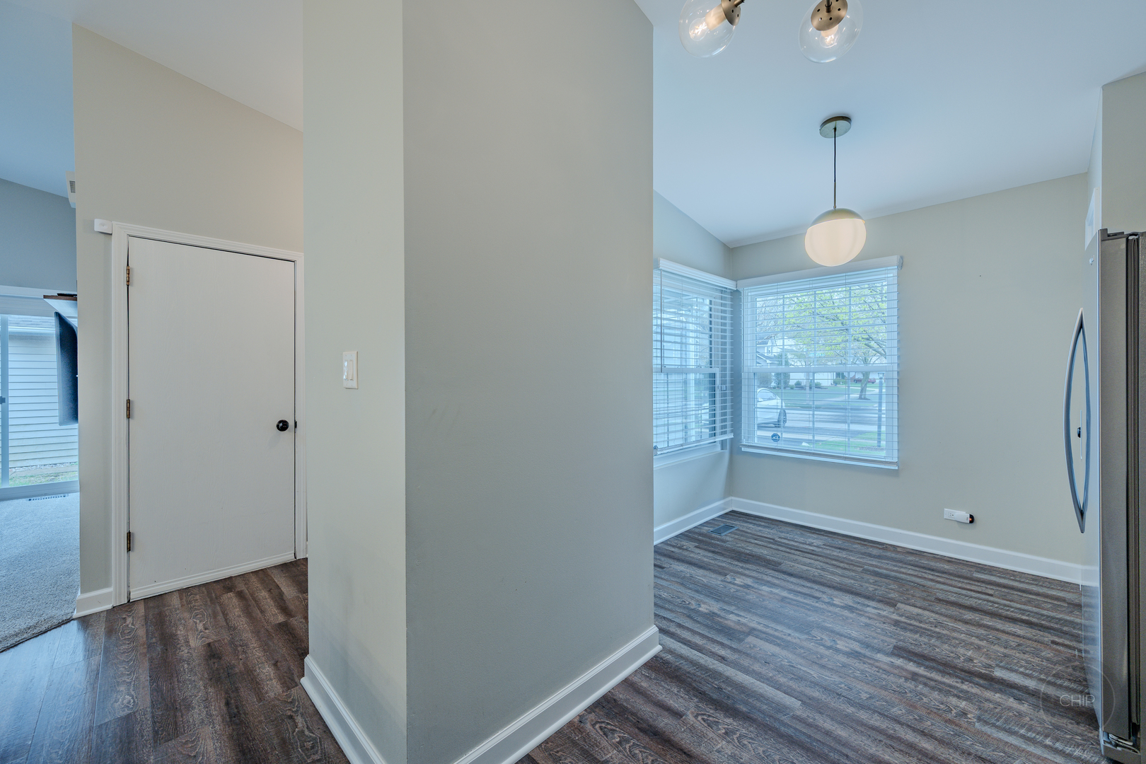 1736 Ranchview Drive, Naperville, IL 60565