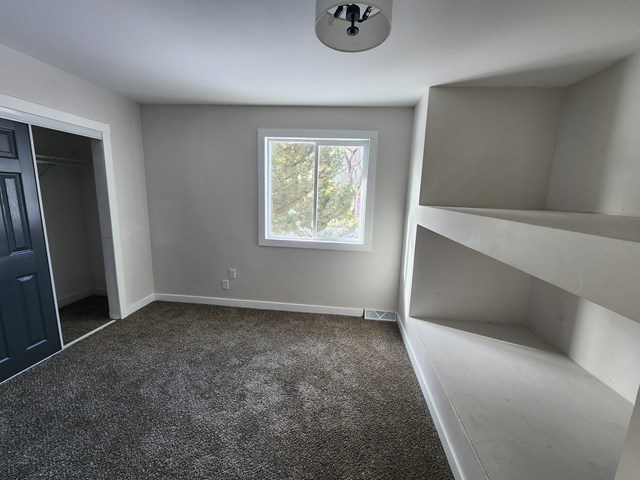 15441 E End Street, Dolton, IL 60419