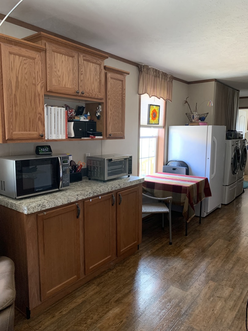 18 Troy Court, Bloomington, IL 61701