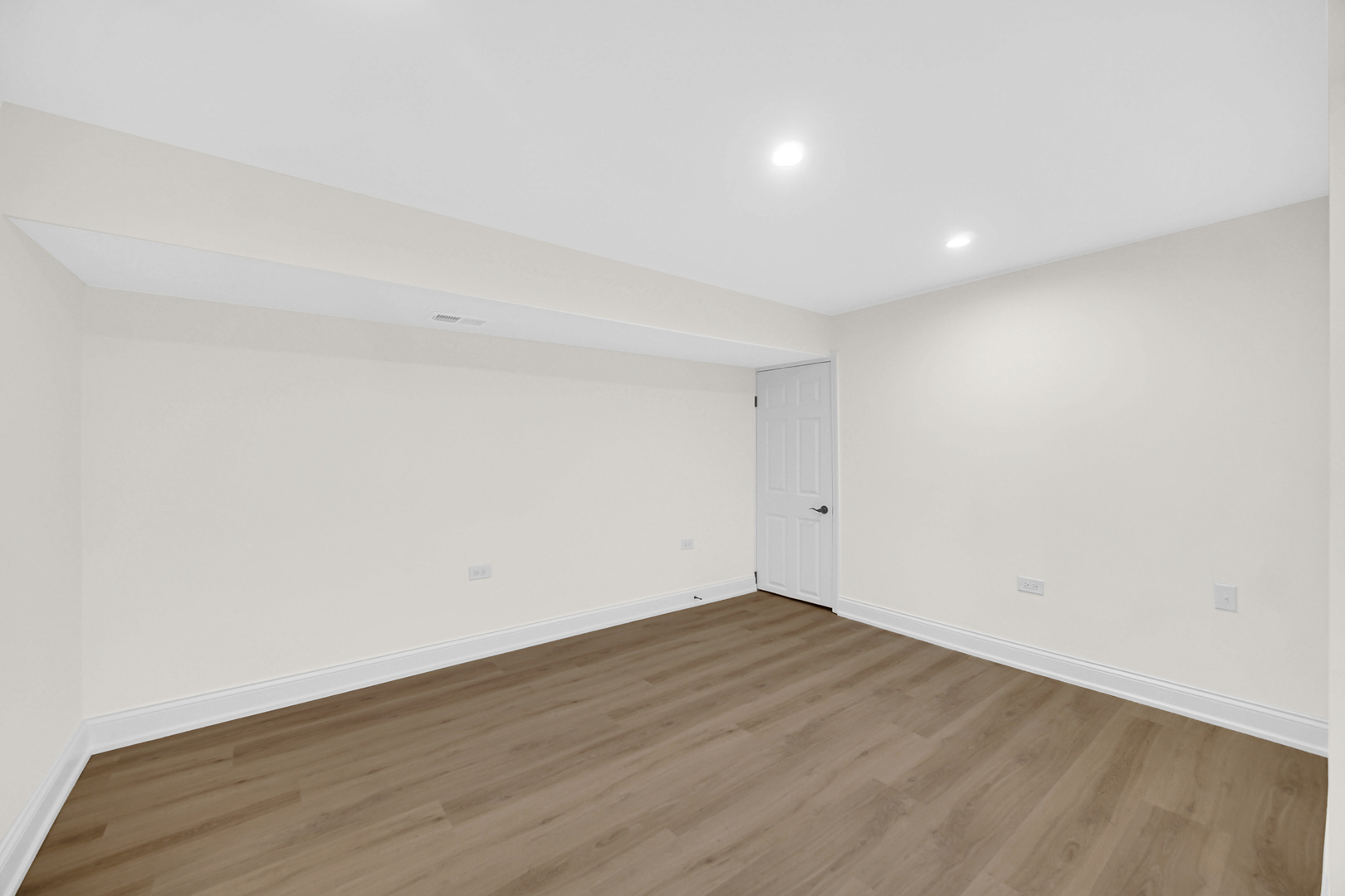 19W278 Governors Trail, Oak Brook, IL 60523