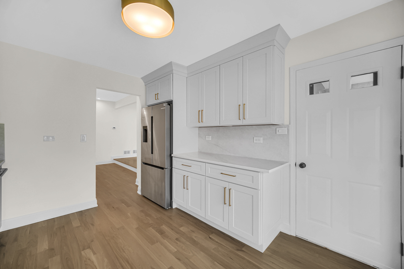 19W278 Governors Trail, Oak Brook, IL 60523