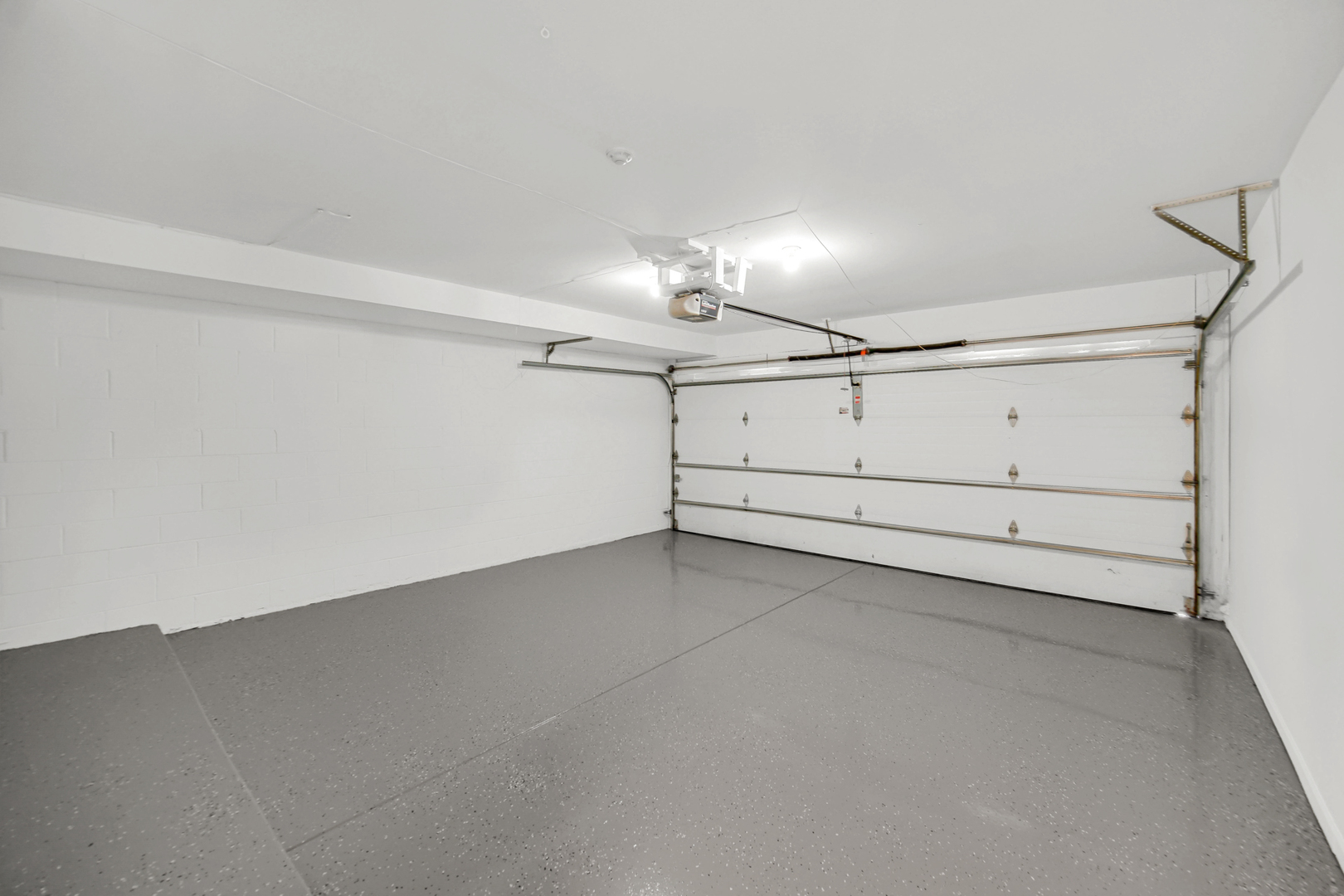 19W278 Governors Trail, Oak Brook, IL 60523