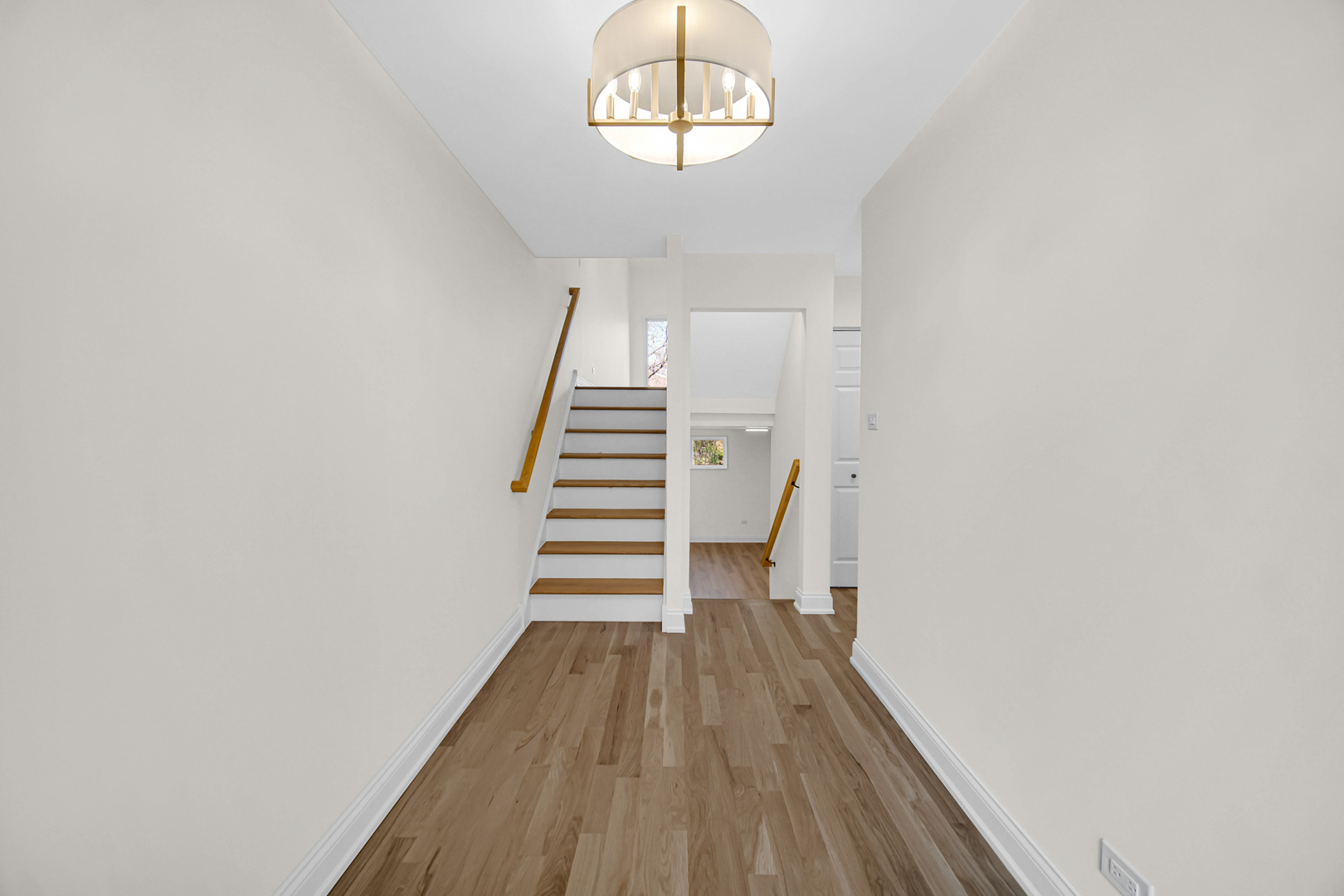 19W278 Governors Trail, Oak Brook, IL 60523