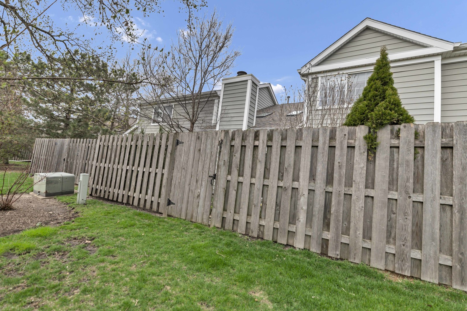 241 Woodstone Circle, Buffalo Grove, IL 60089