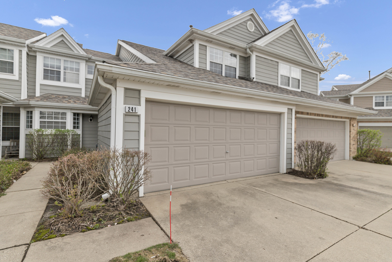 241 Woodstone Circle, Buffalo Grove, IL 60089