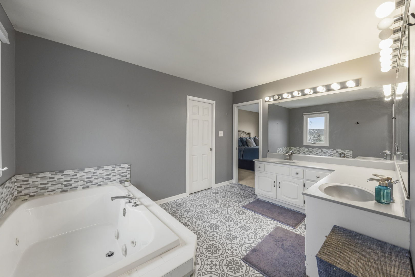 12541 Rosewood Drive, Homer Glen, IL 60491