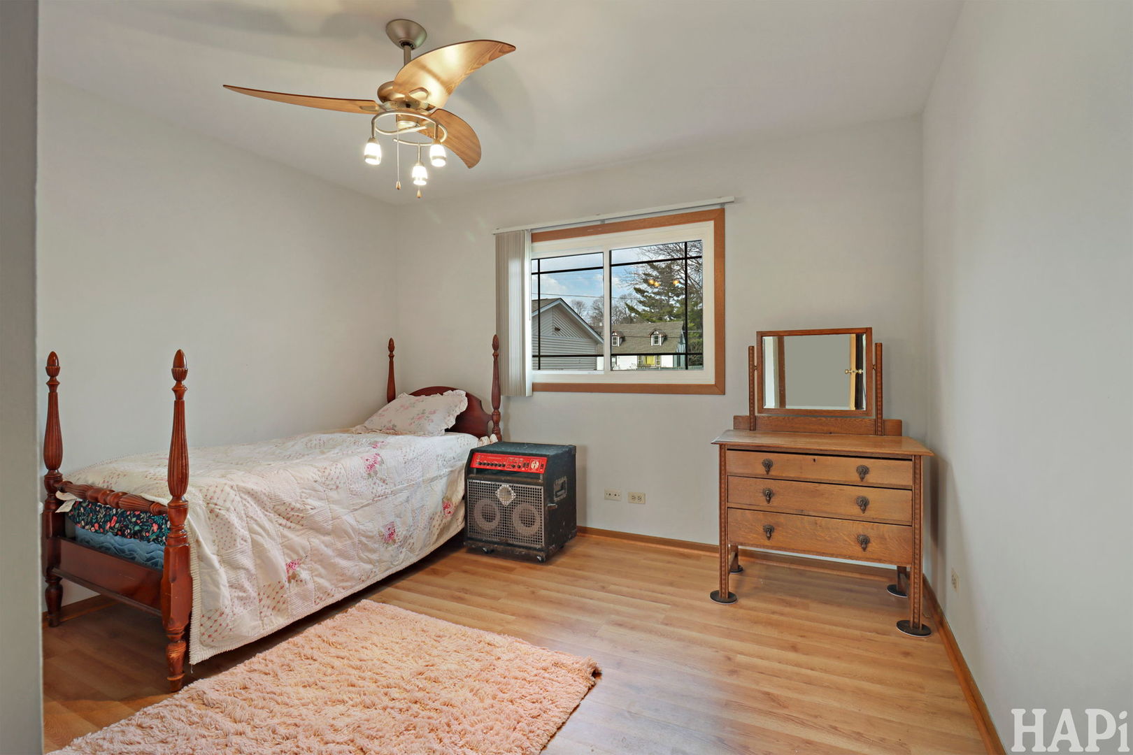 39 Lippincott Road, Fox Lake, IL 60020