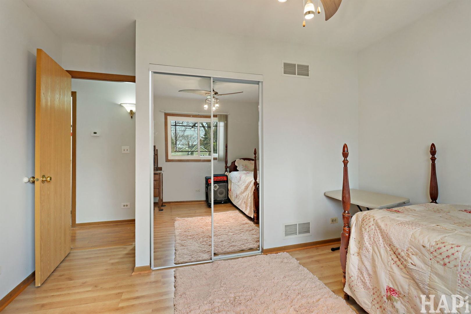 39 Lippincott Road, Fox Lake, IL 60020