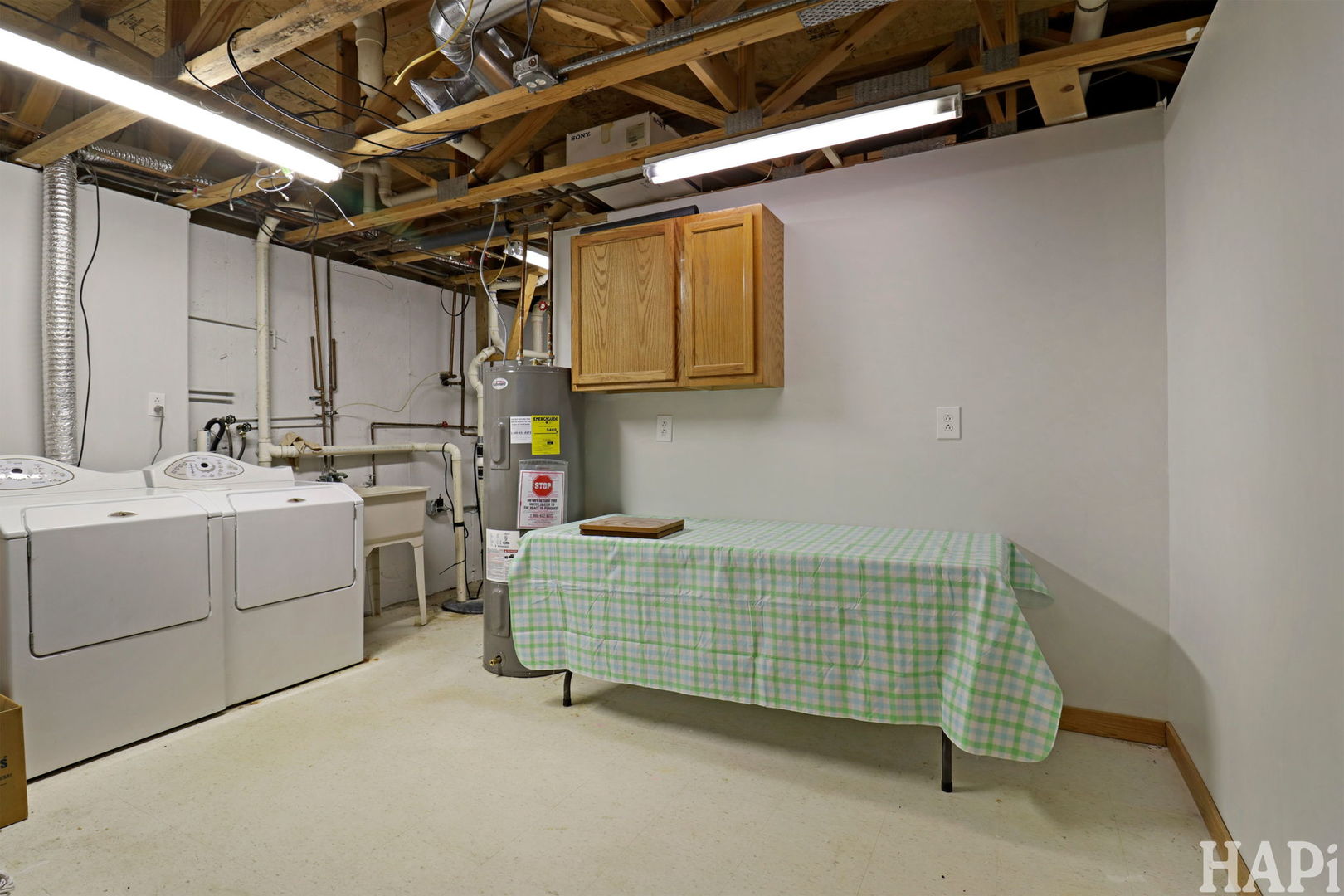 39 Lippincott Road, Fox Lake, IL 60020