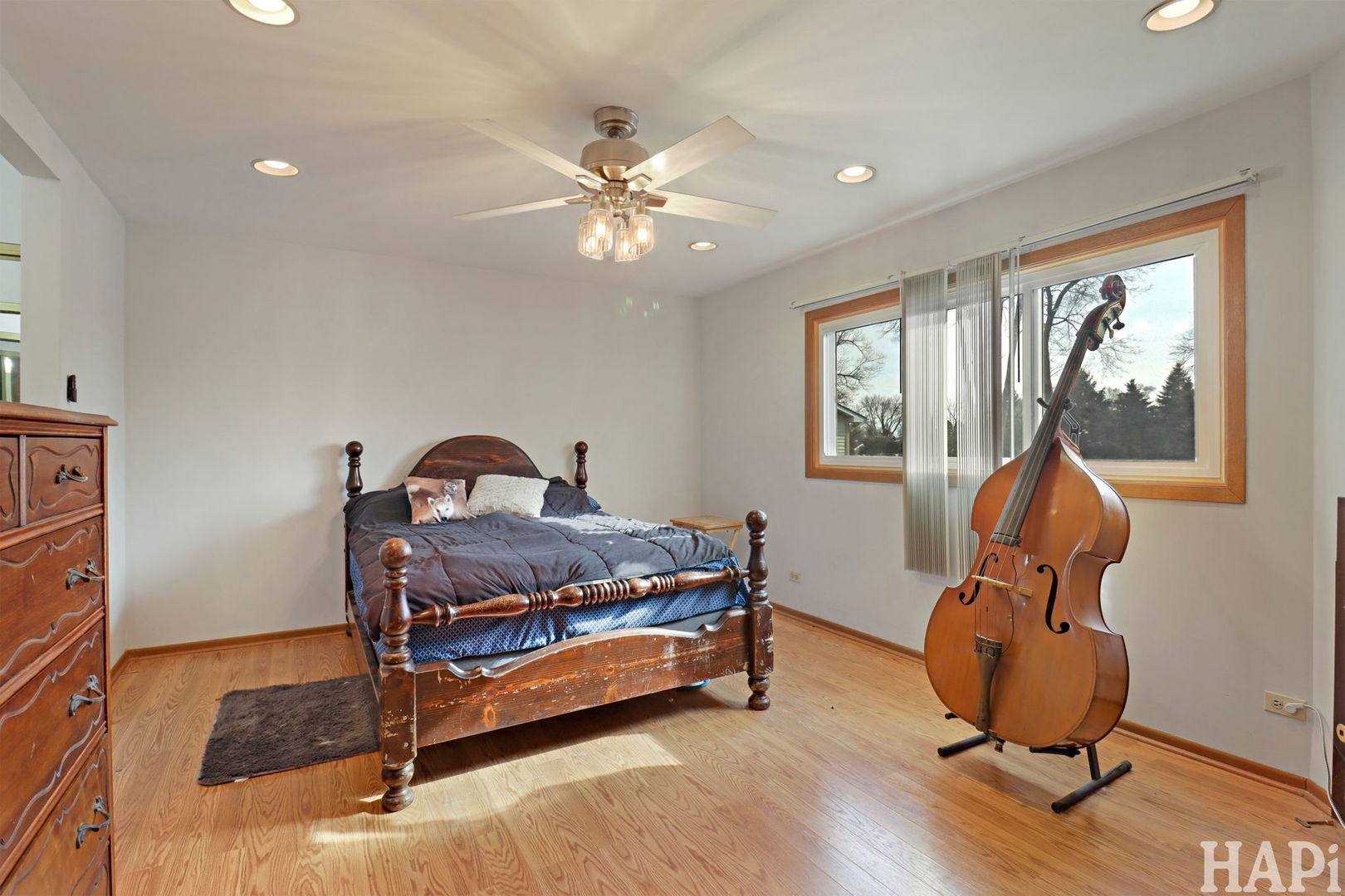 39 Lippincott Road, Fox Lake, IL 60020