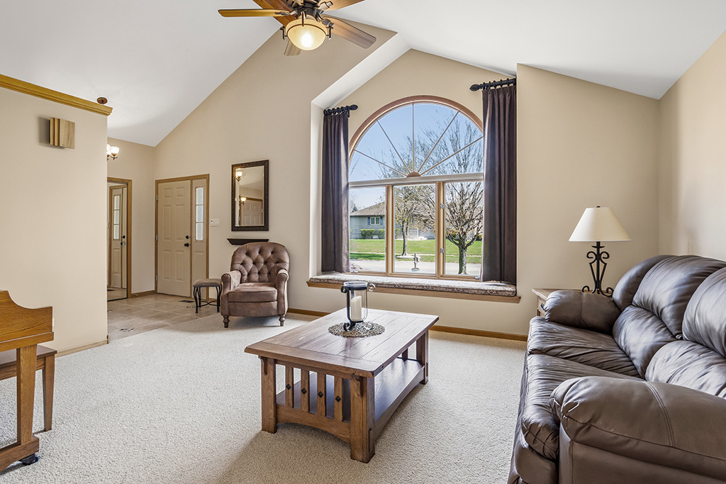 3204 Hickory Creek Drive, New Lenox, IL 60451