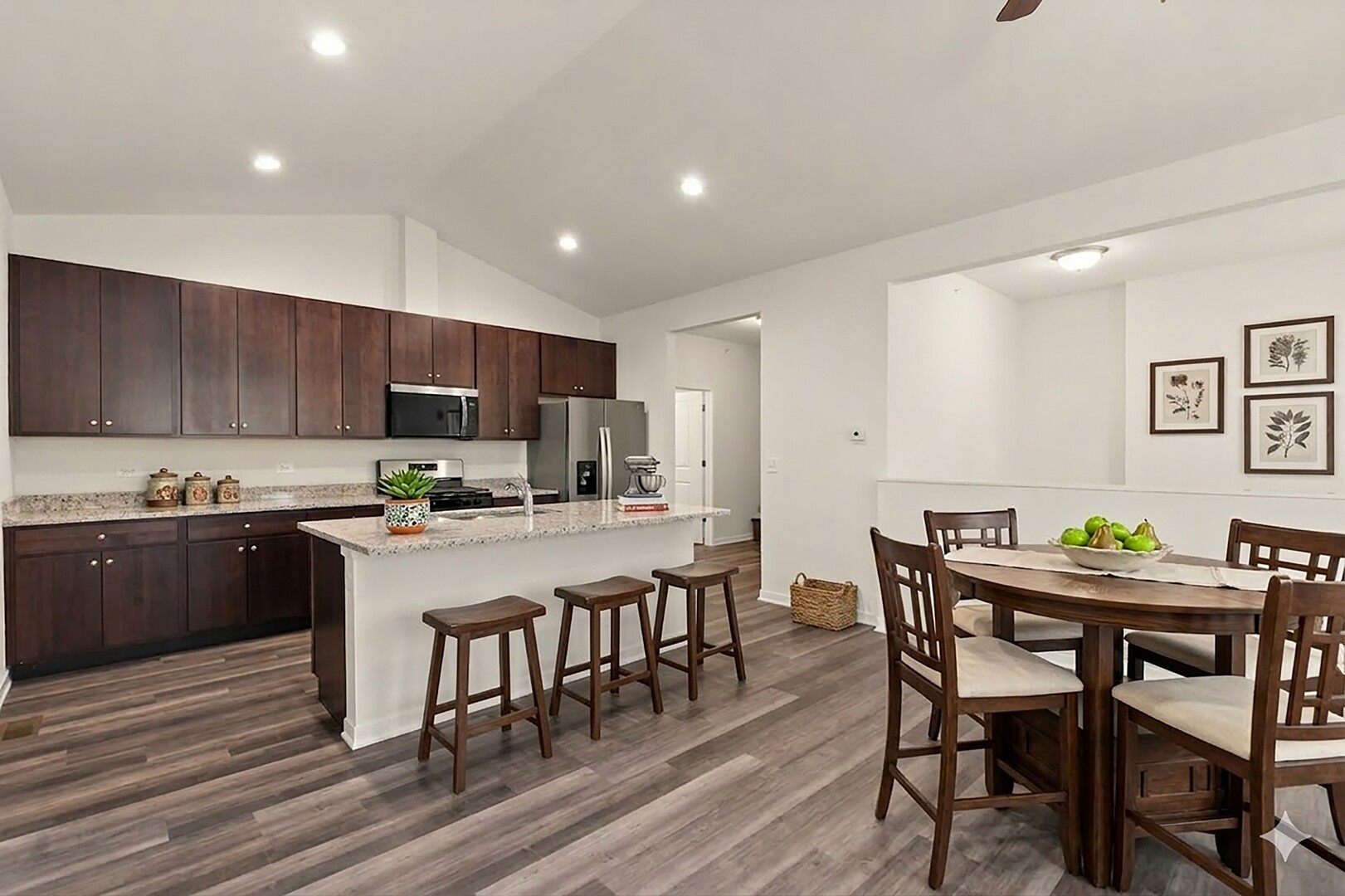 58 Olympus Drive, Tinley Park, IL 60477