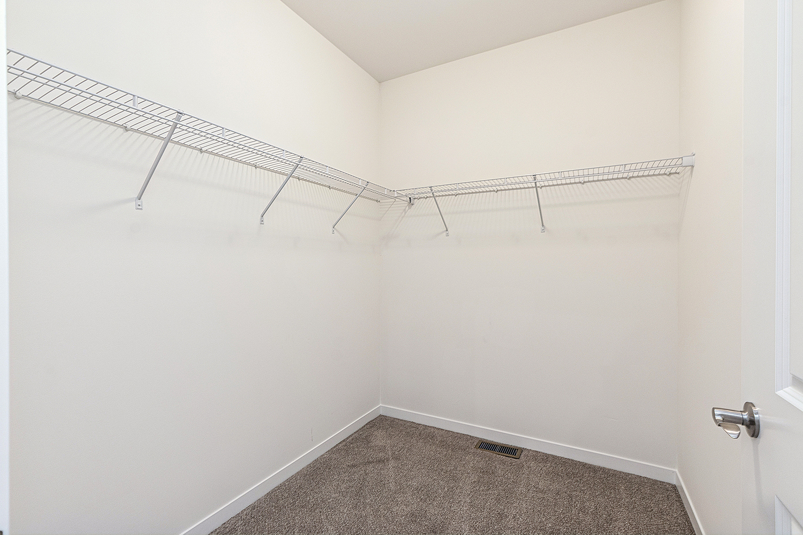 58 Olympus Drive, Tinley Park, IL 60477