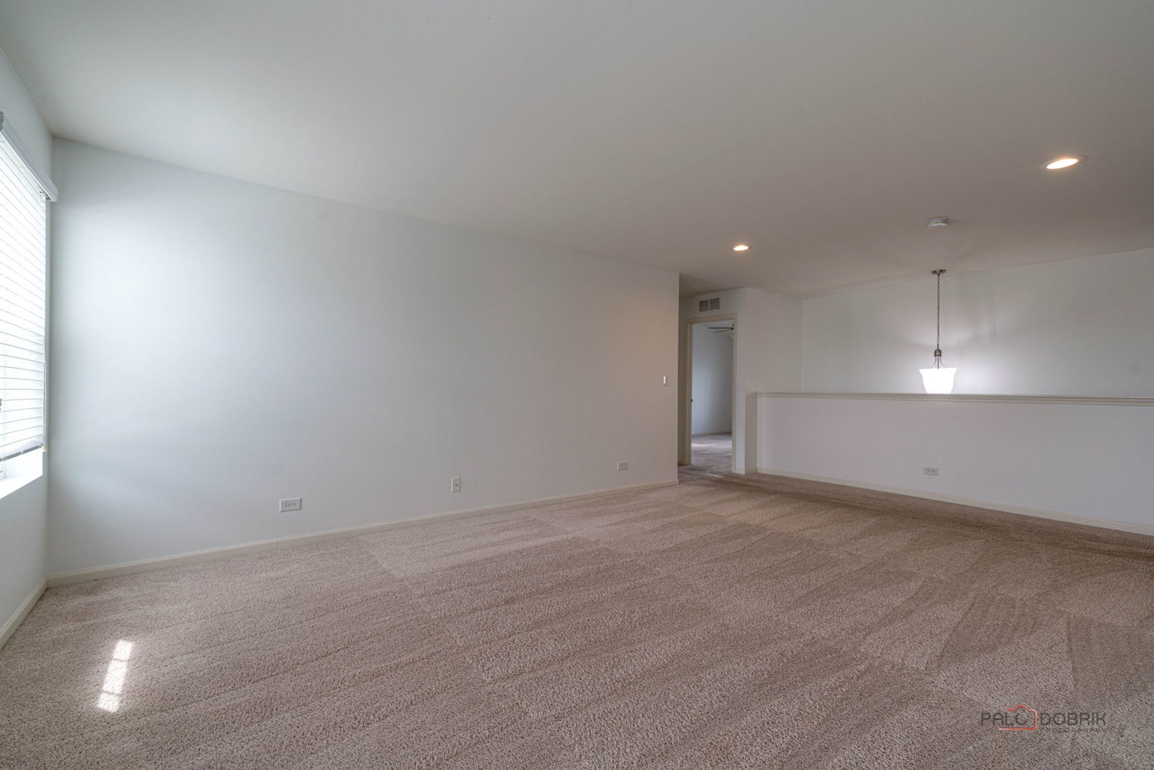 202 Minuet Circle, Volo, IL 60073