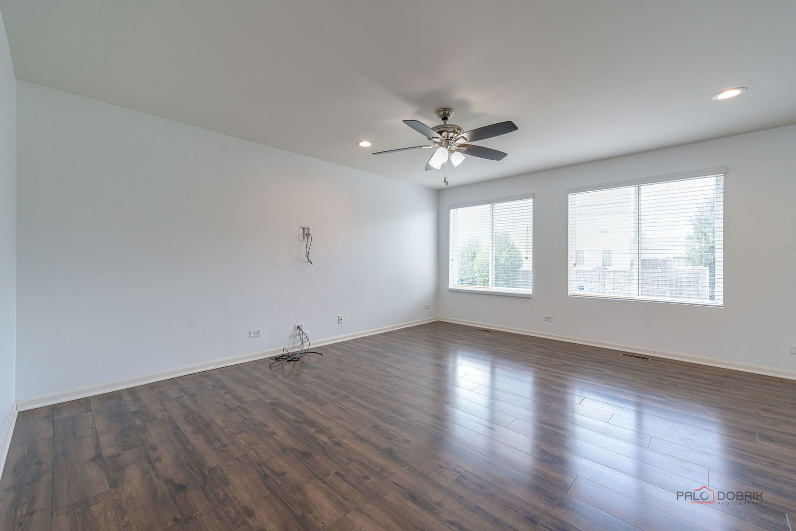 202 Minuet Circle, Volo, IL 60073