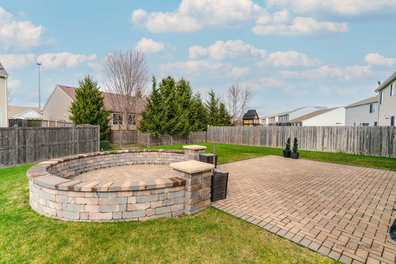 202 Minuet Circle, Volo, IL 60073