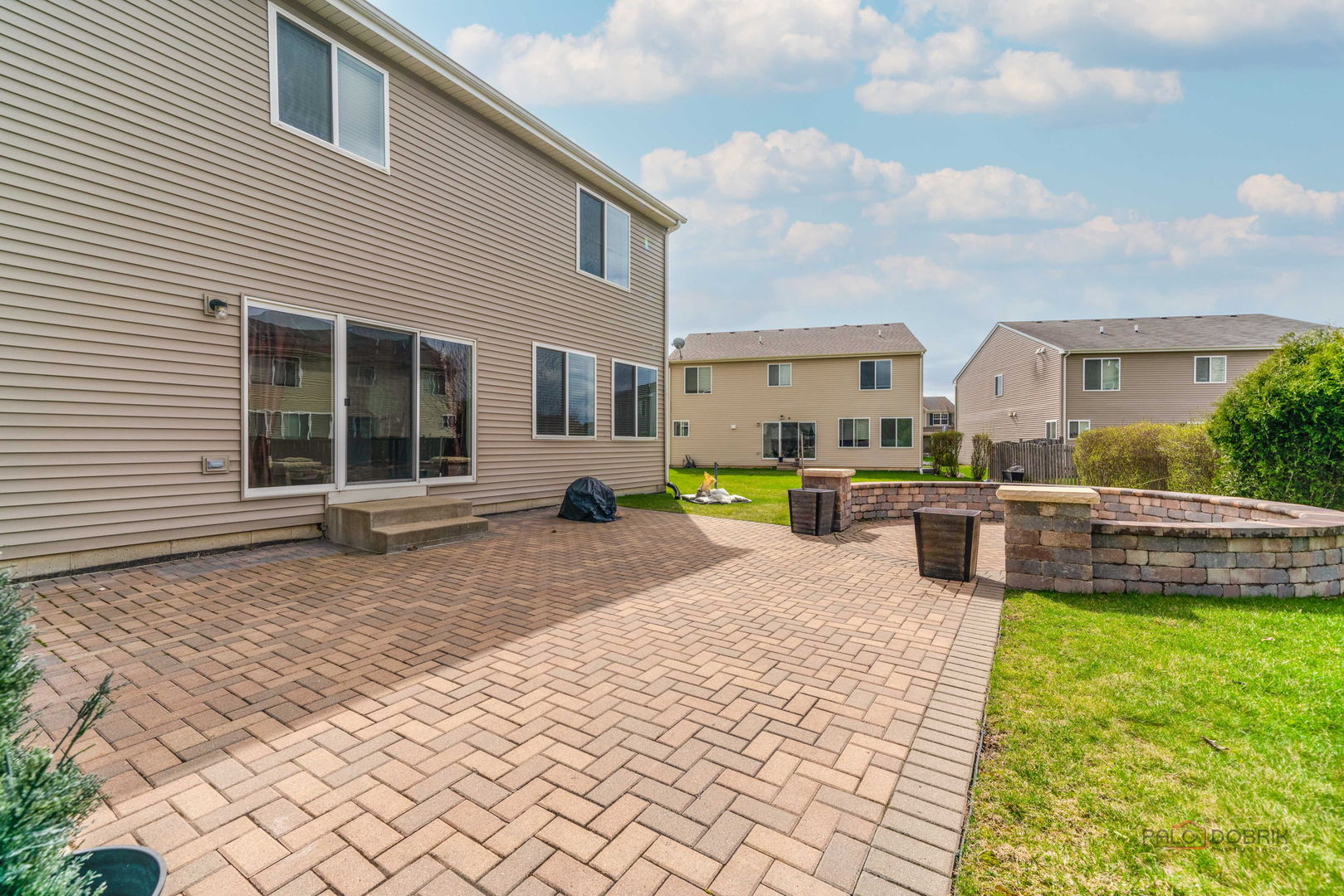 202 Minuet Circle, Volo, IL 60073