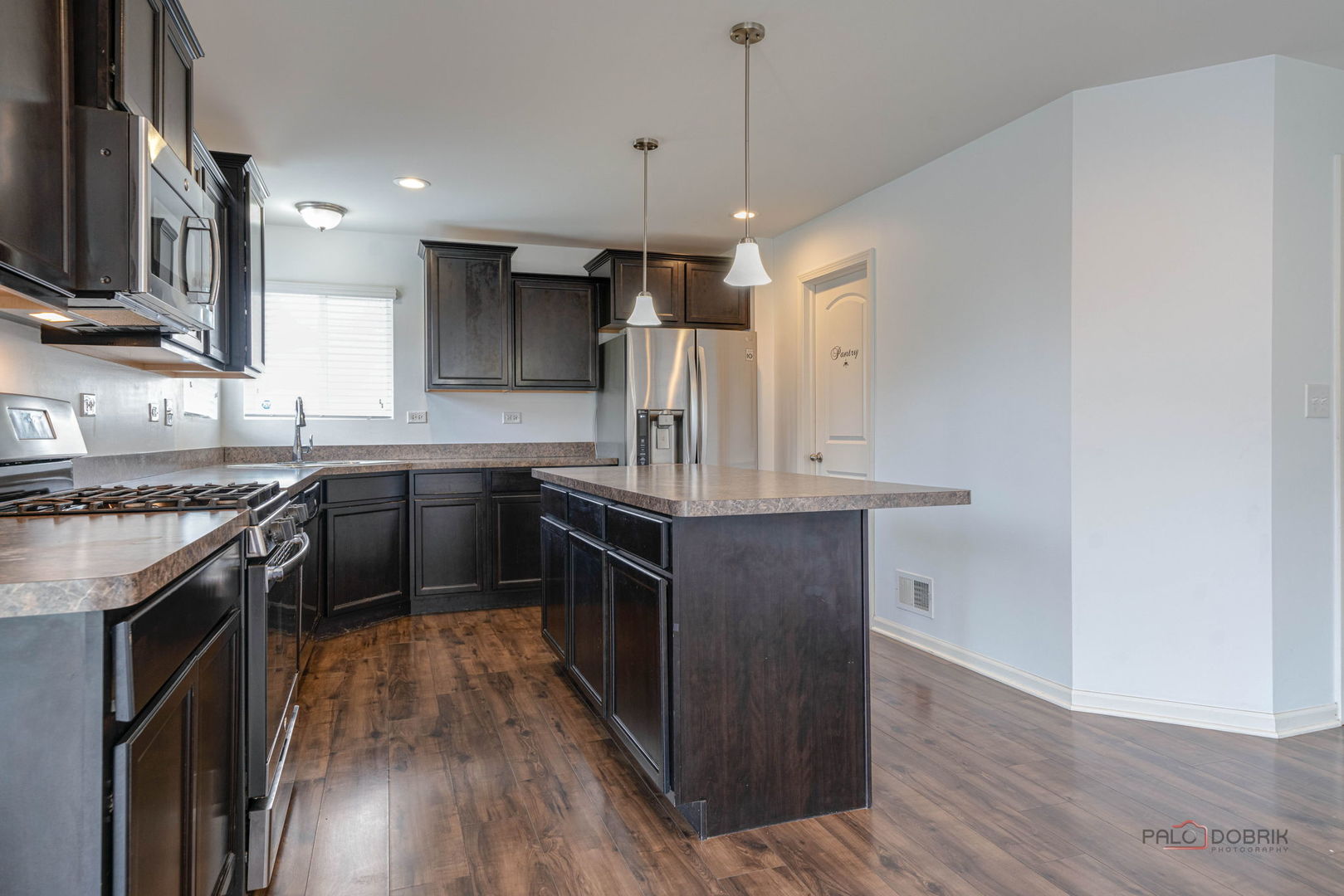 202 Minuet Circle, Volo, IL 60073