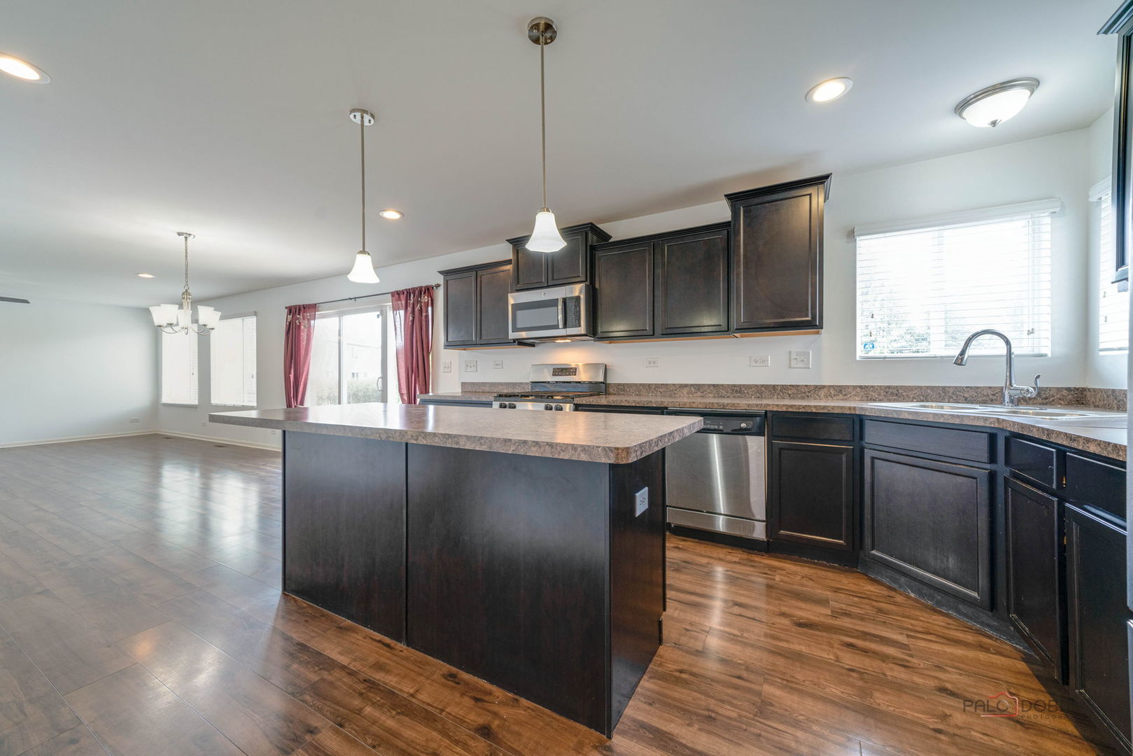 202 Minuet Circle, Volo, IL 60073