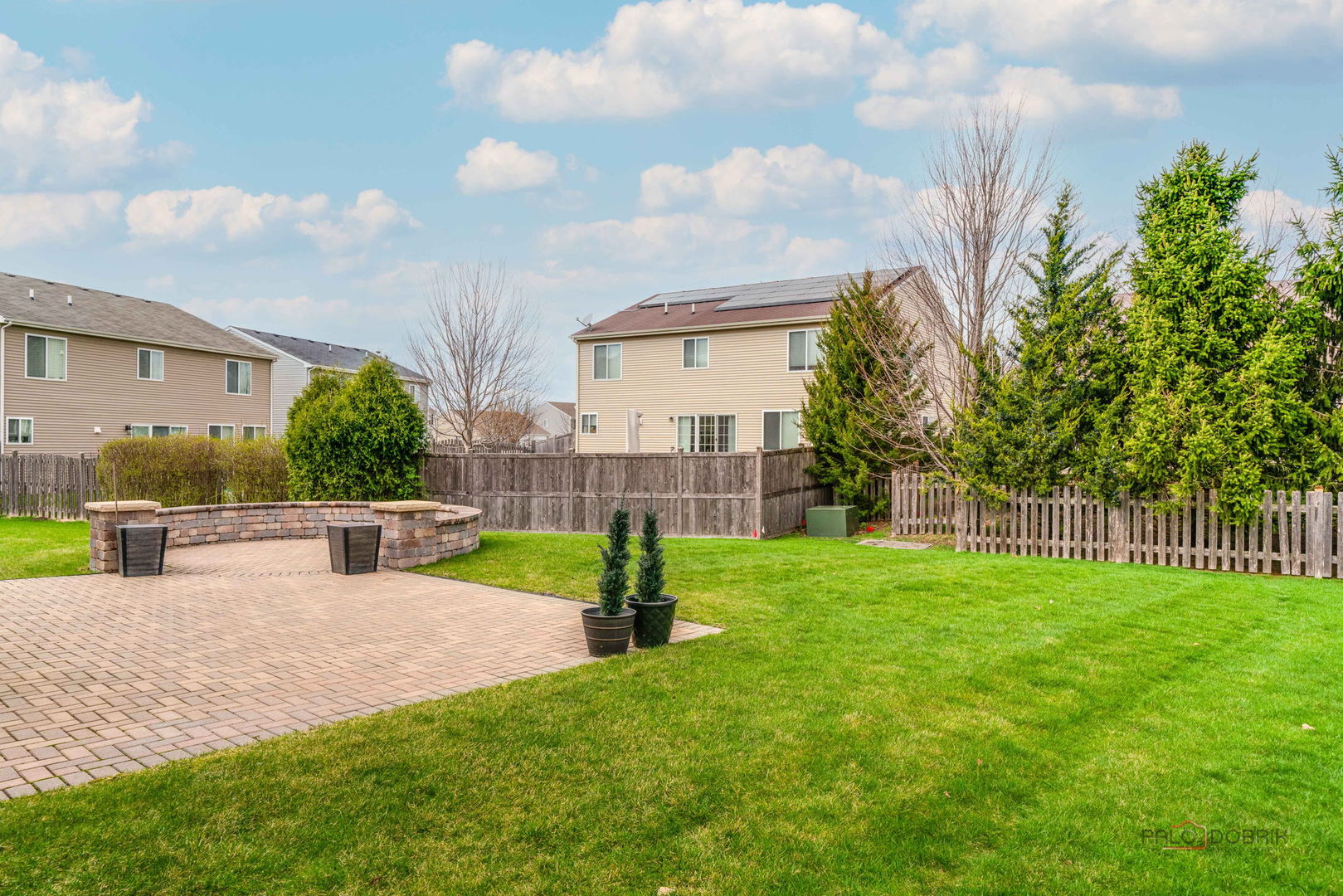 202 Minuet Circle, Volo, IL 60073