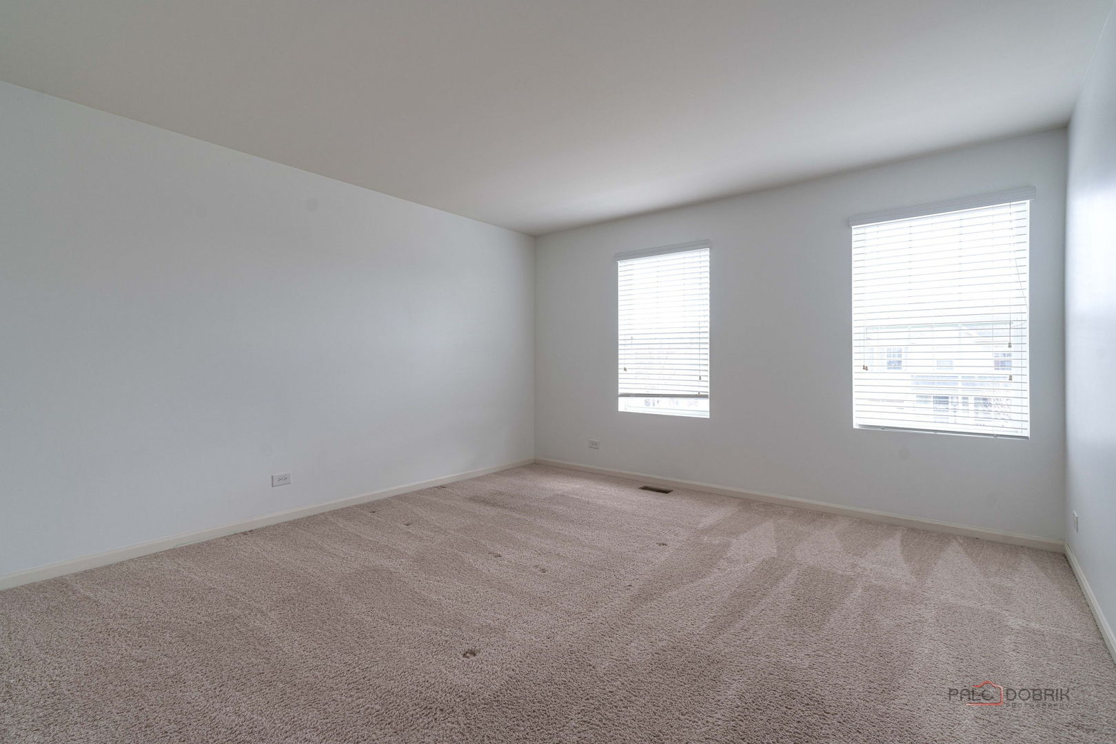 202 Minuet Circle, Volo, IL 60073