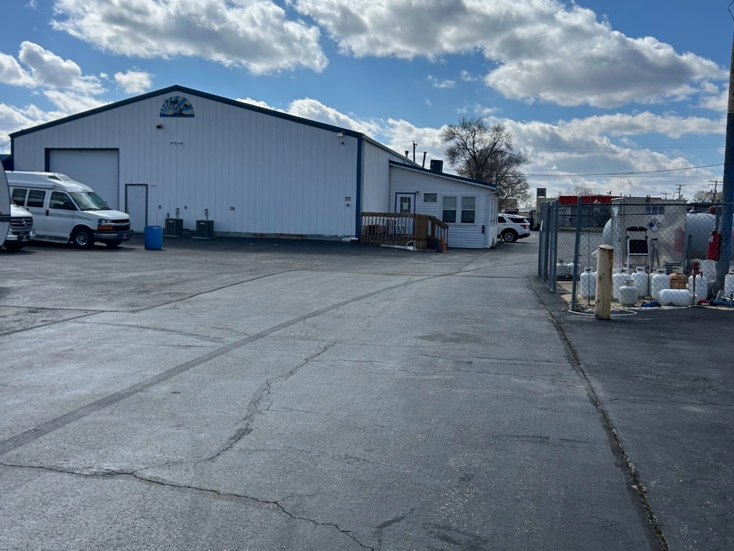 3442 Merchandise Drive, Rockford, IL 61109