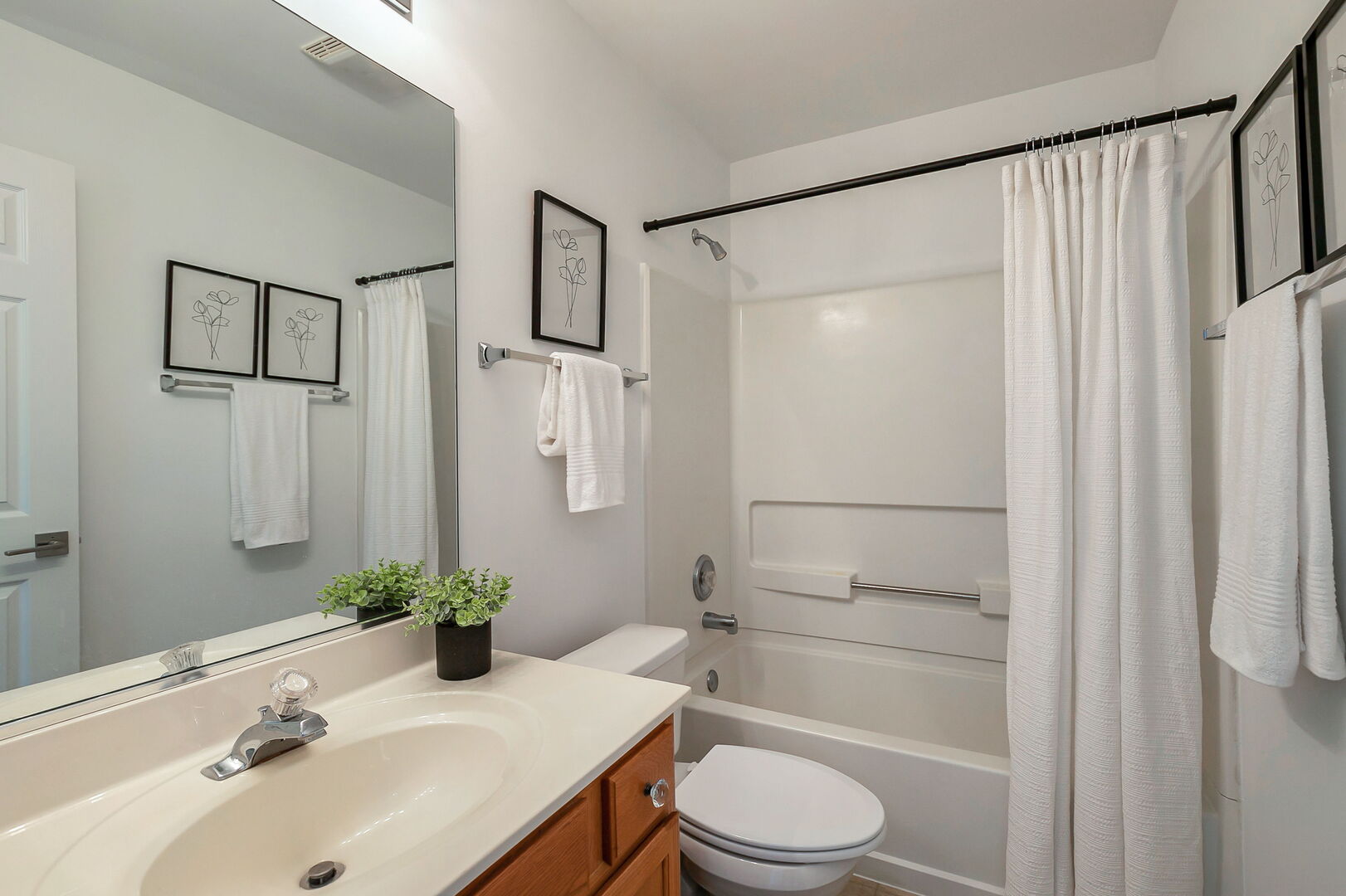 1431 Doolittle Lane, Grayslake, IL 60030