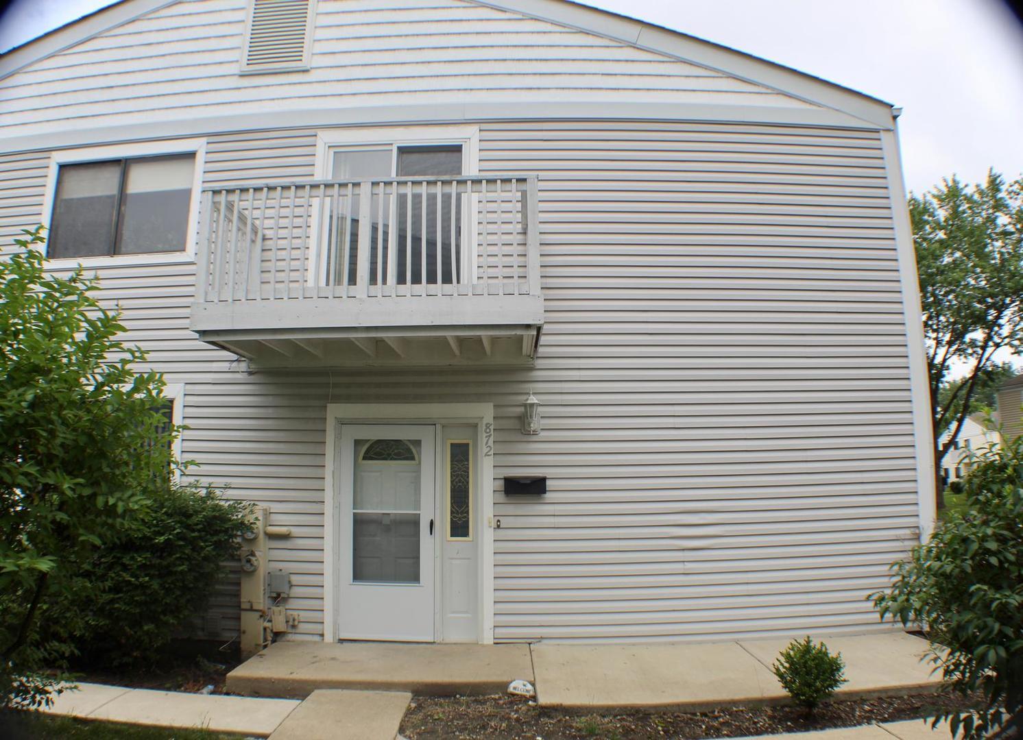 872 Cambridge Place #126D, Wheeling, IL 60090