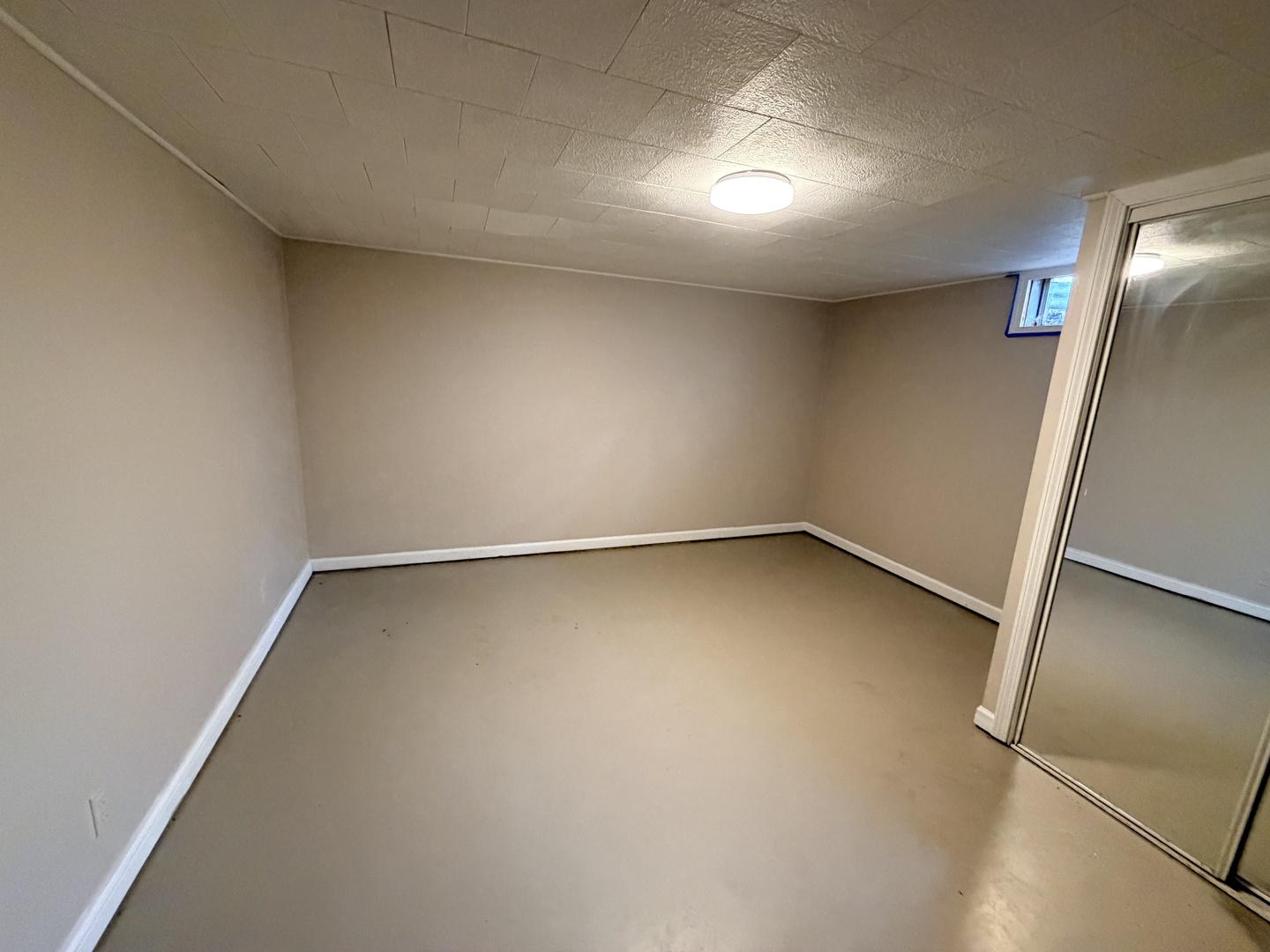 734 1st Street, West Brooklyn, IL 61378