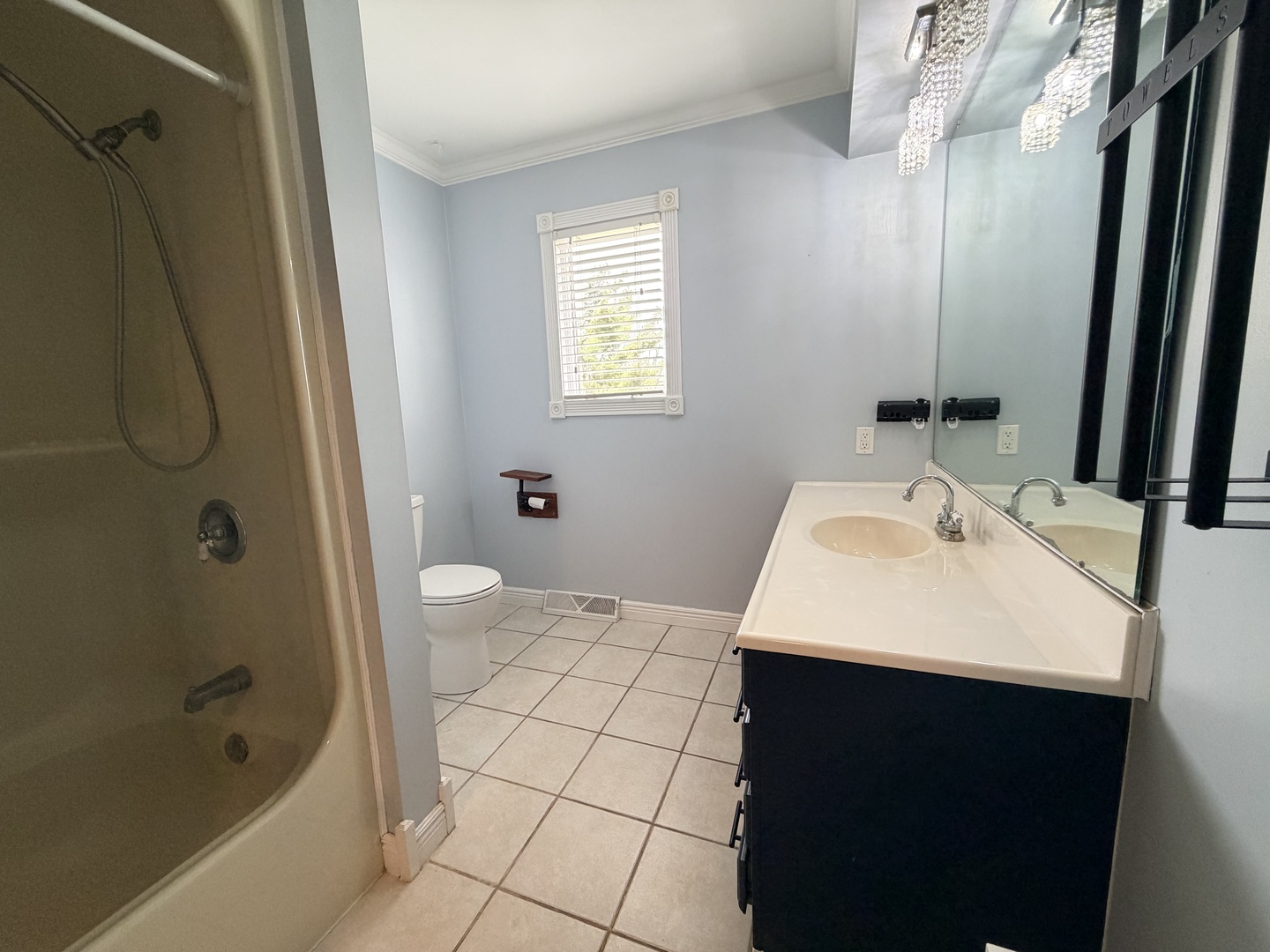 734 1st Street, West Brooklyn, IL 61378