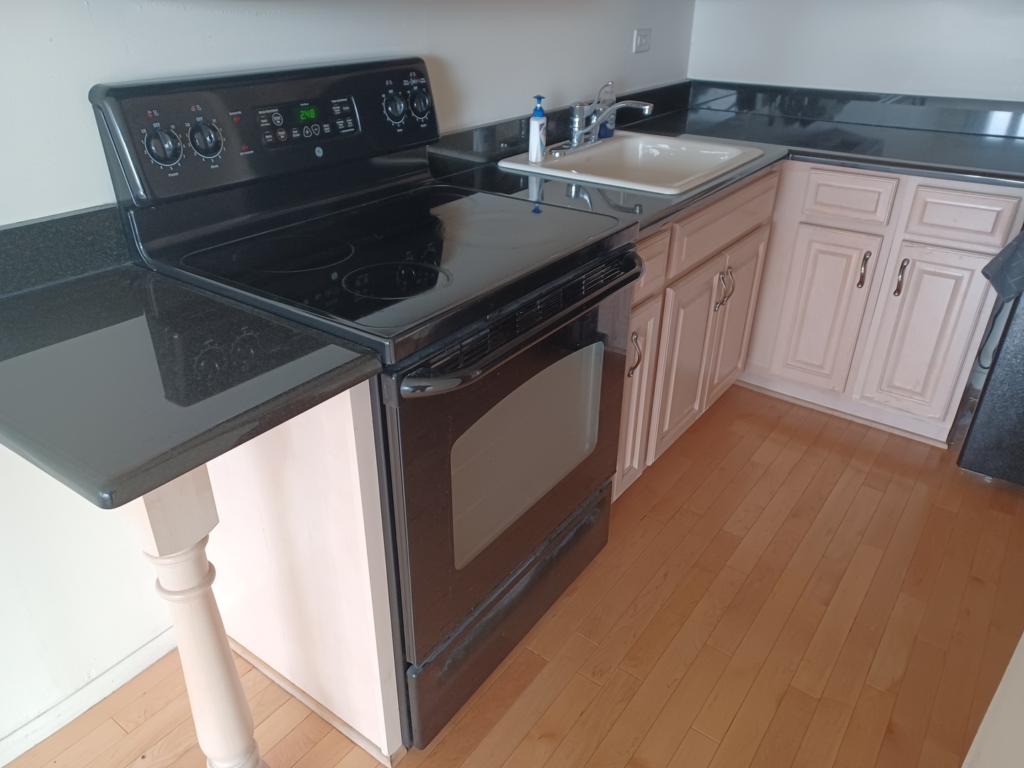 5100 N Marine Drive #10C, Chicago, IL 60640