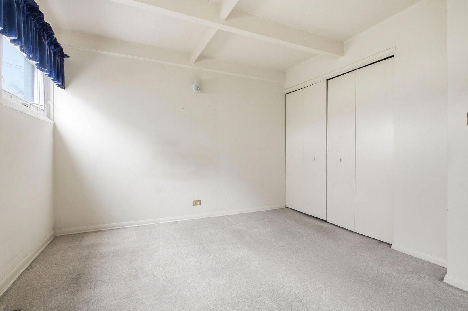 155 E Madison Street, Elmhurst, IL 60126