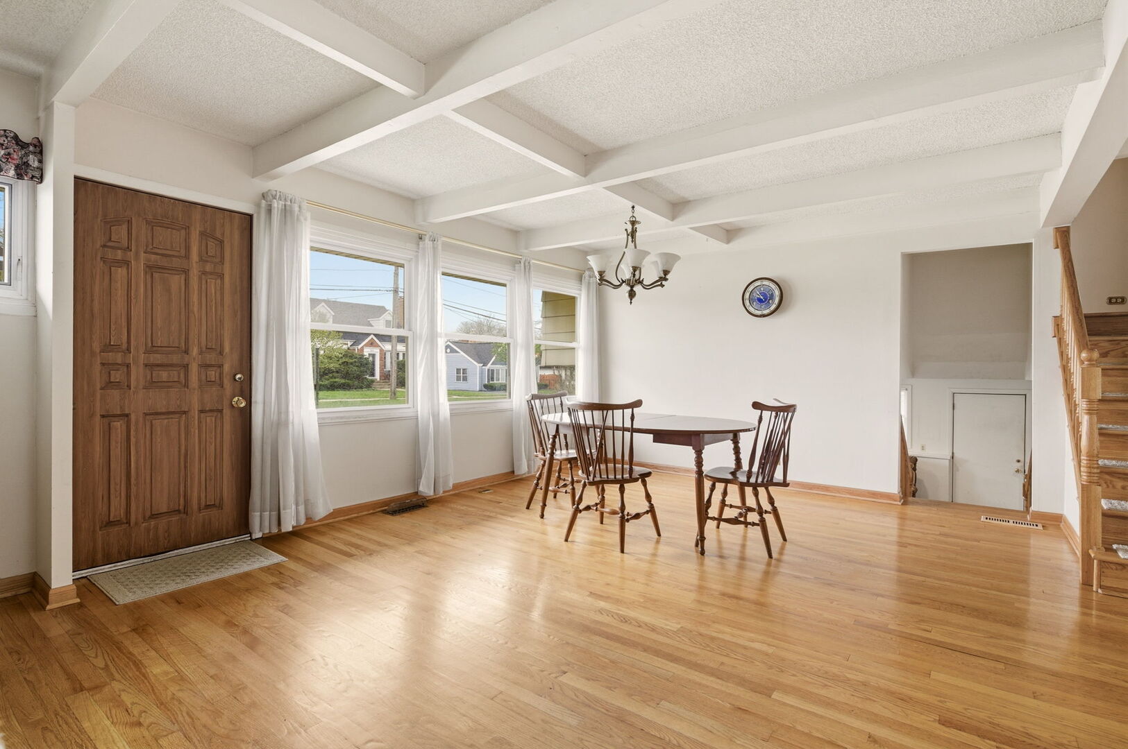 155 E Madison Street, Elmhurst, IL 60126